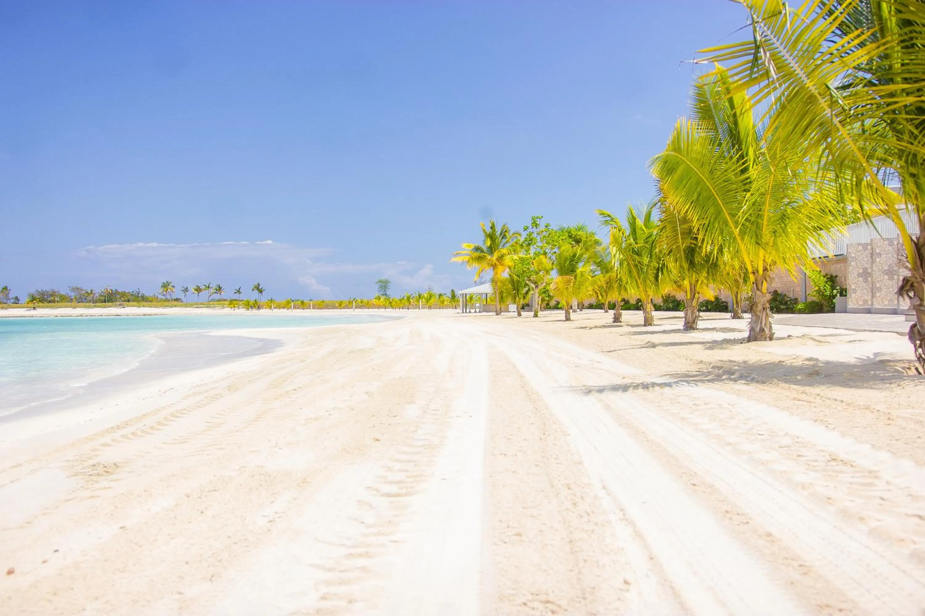 Beach in The Marina Villa de Sonja