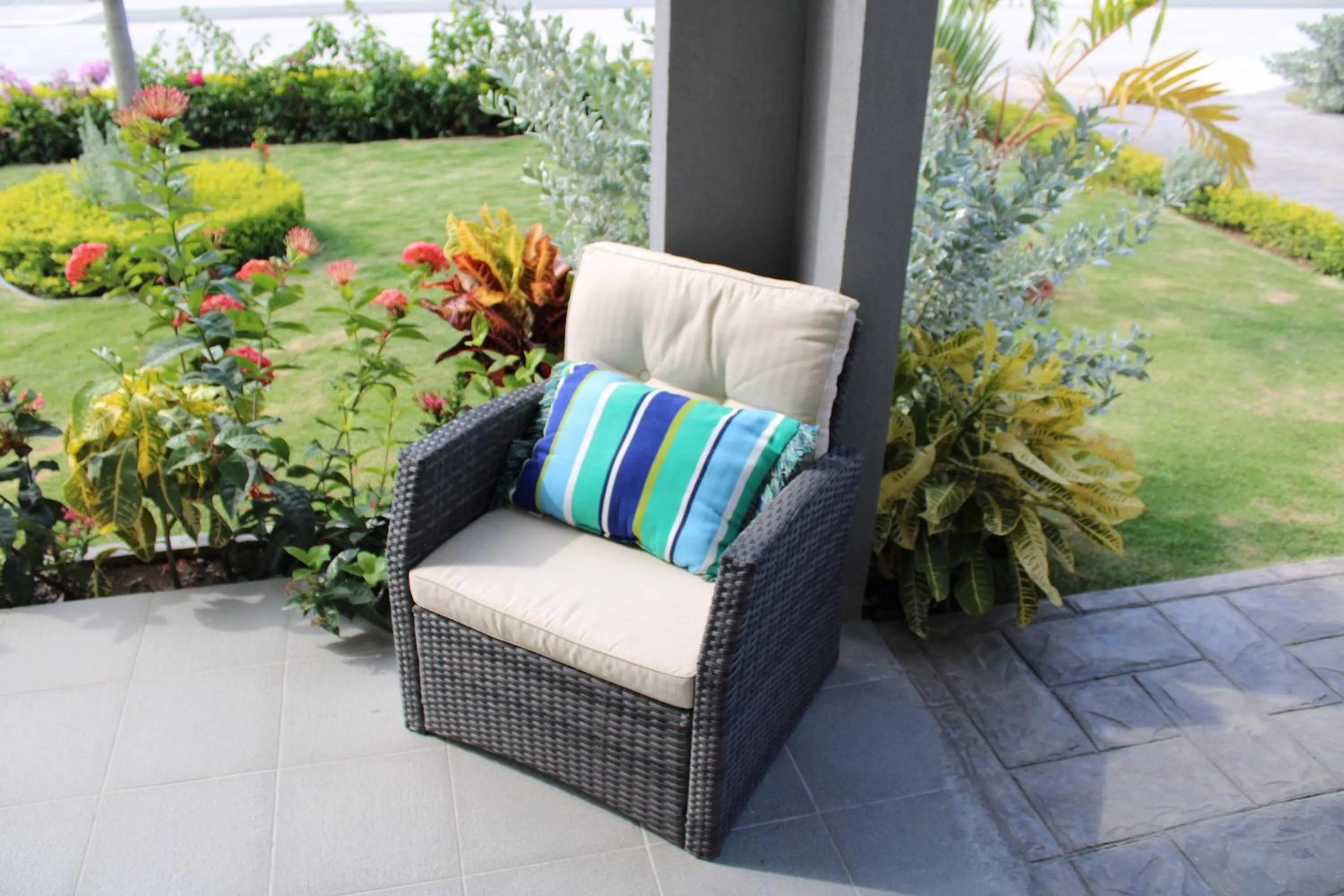 Seating area in The Marina Villa de Sonja