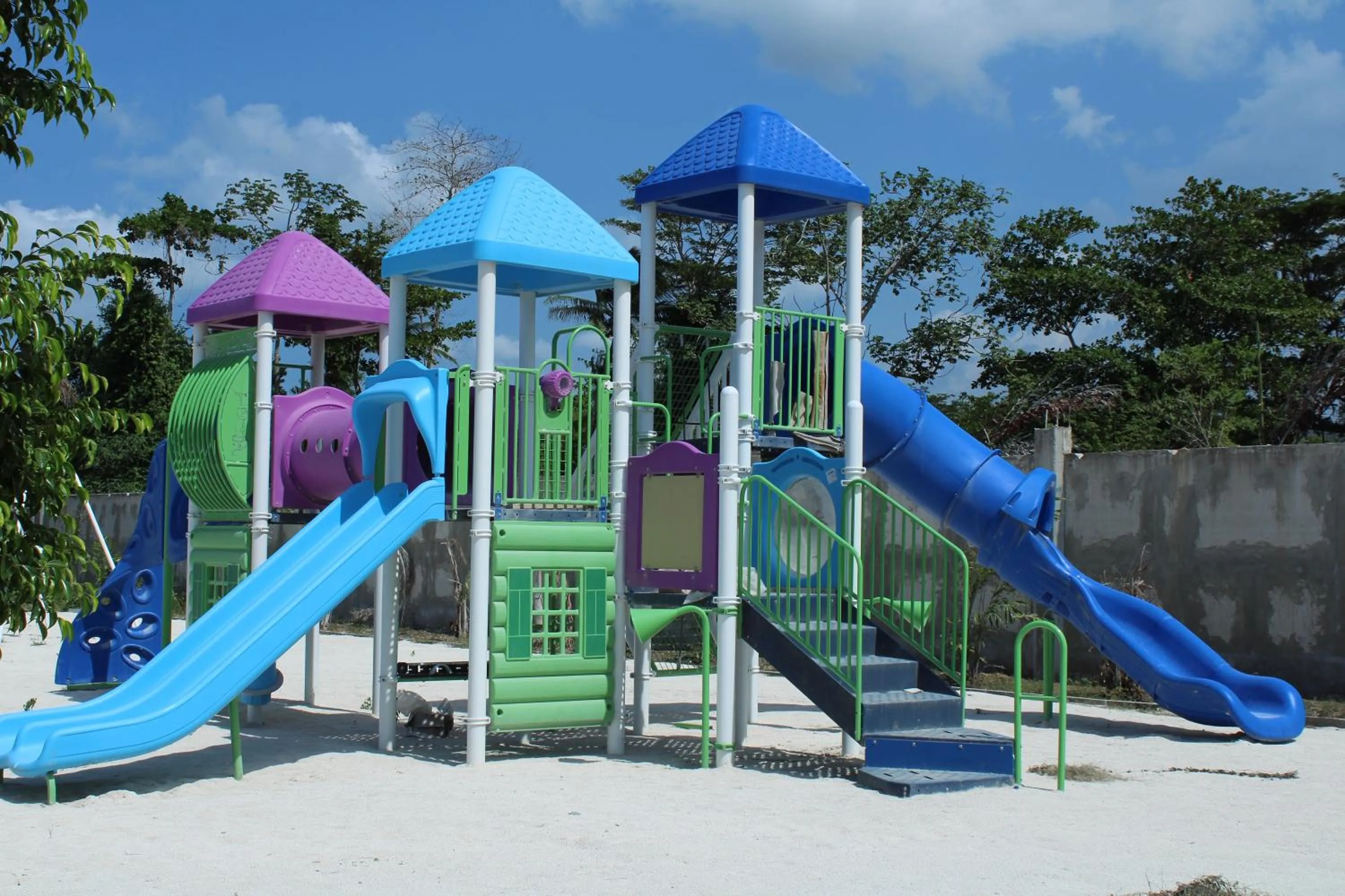 Children play ground in The Marina Villa de Sonja