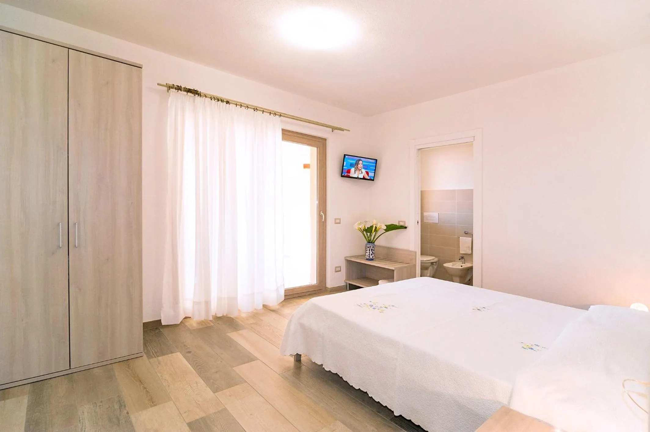 Bed in MOLAROTTO CAMERE CON ANGOLO COTTURA