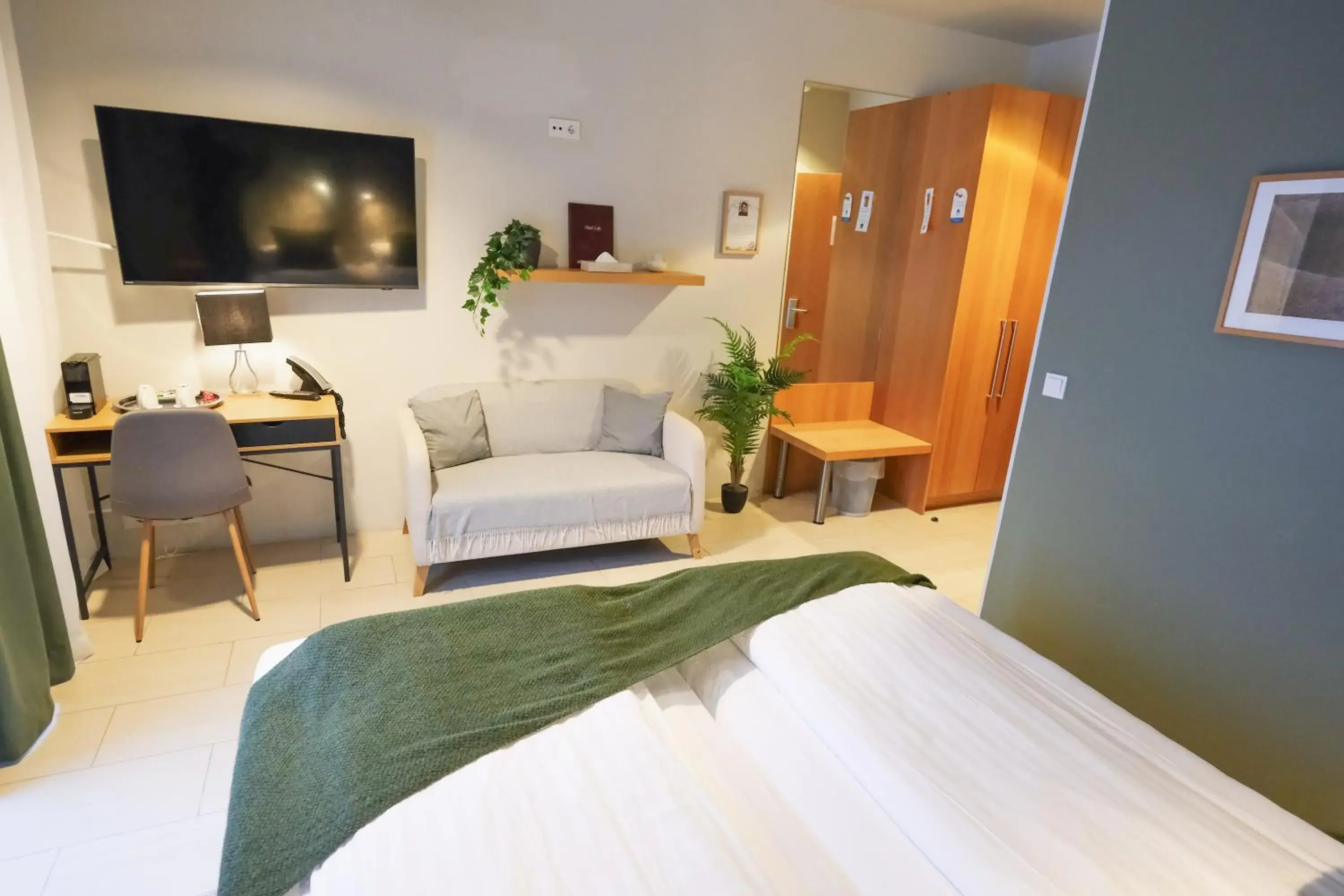 Bed in Hotel Laki Bed in Hotel Laki