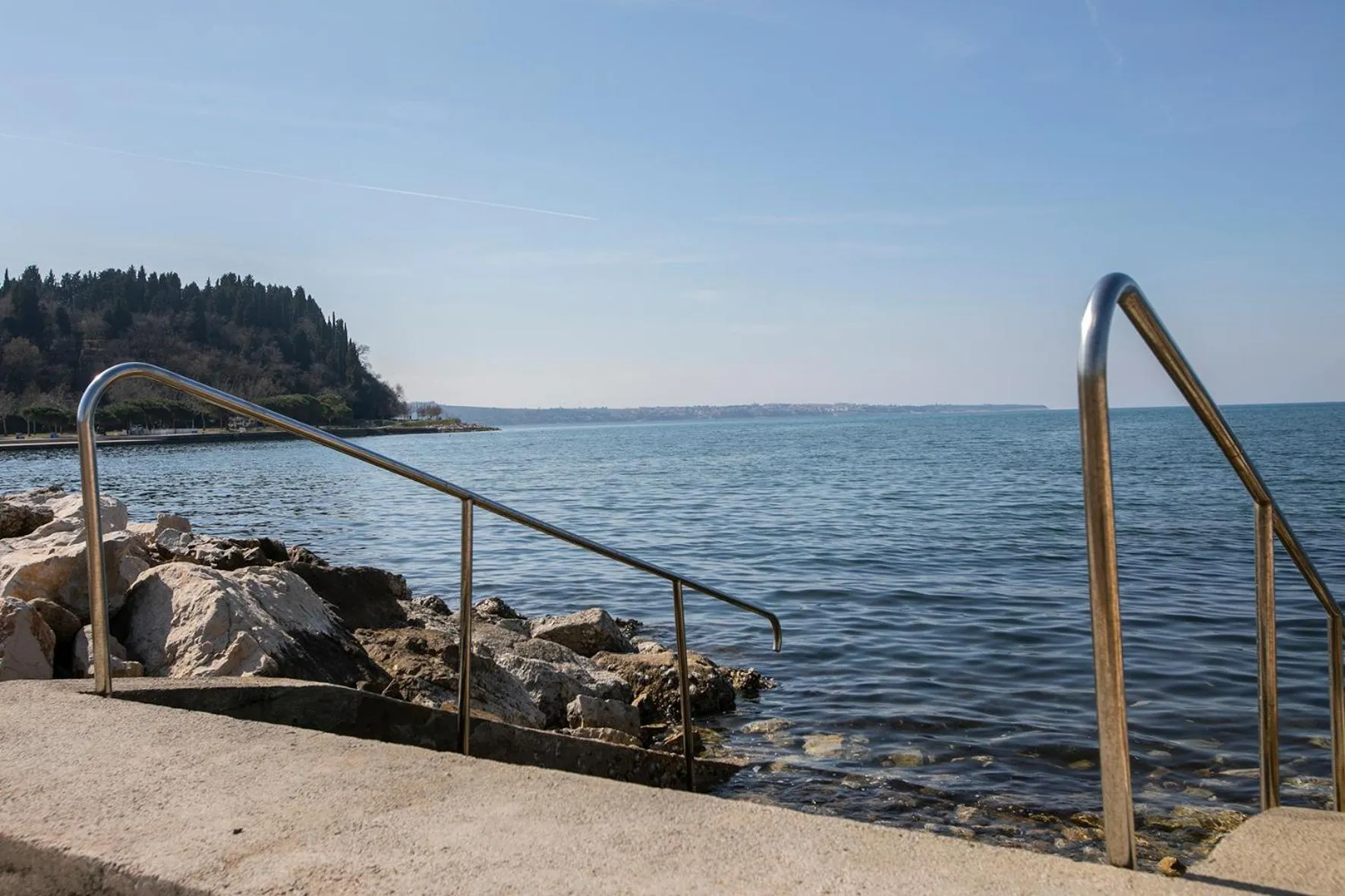 Beach in Floating Sea House Principessa