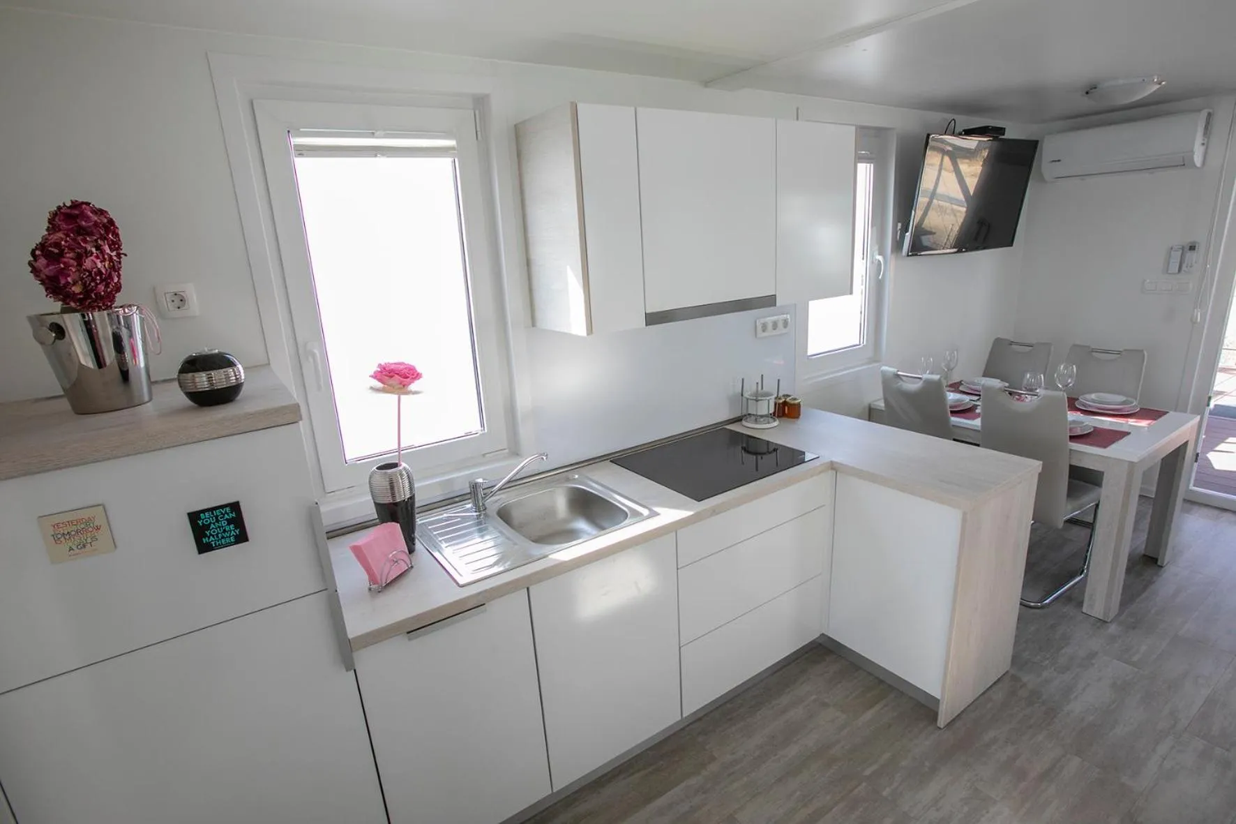 Floating Sea House Principessa