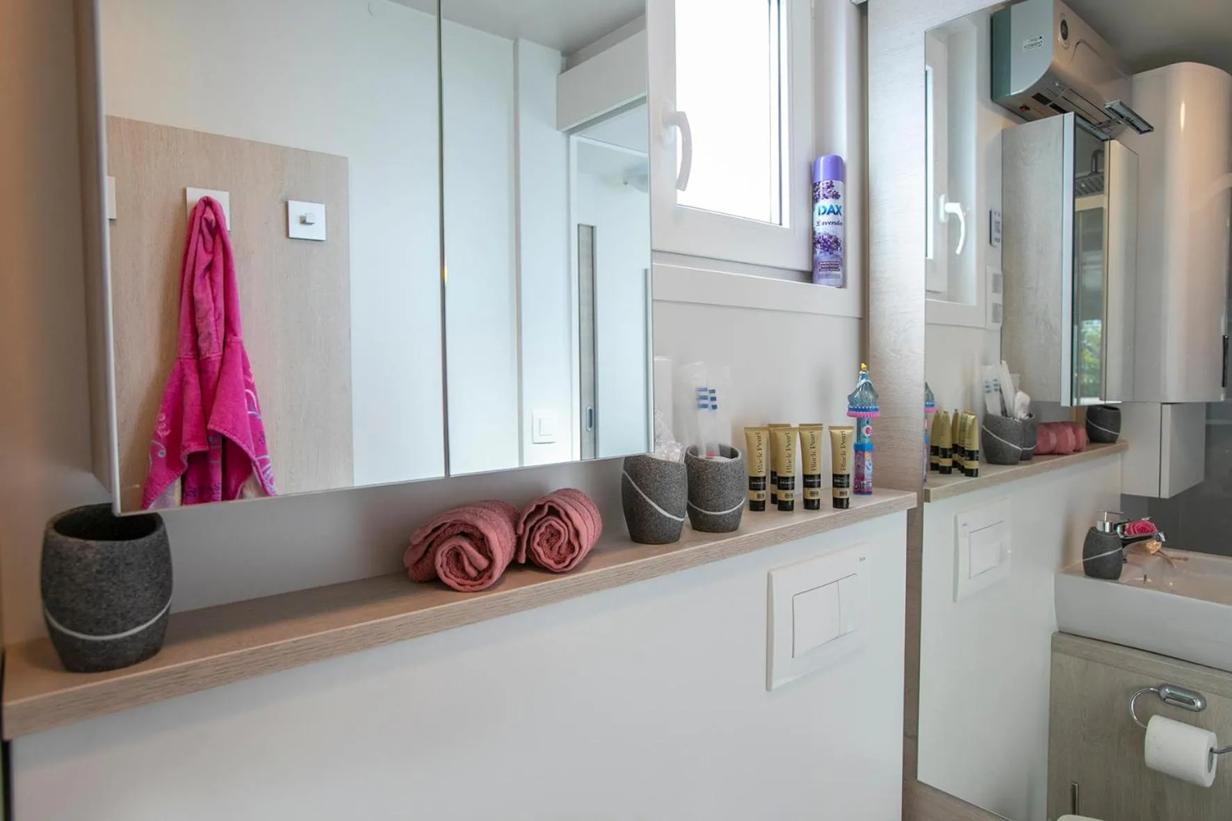Bathroom in Floating Sea House Principessa
