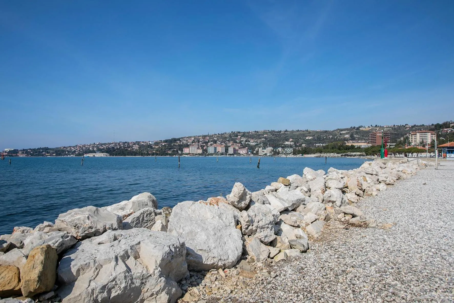 Beach in Floating Sea House Principessa