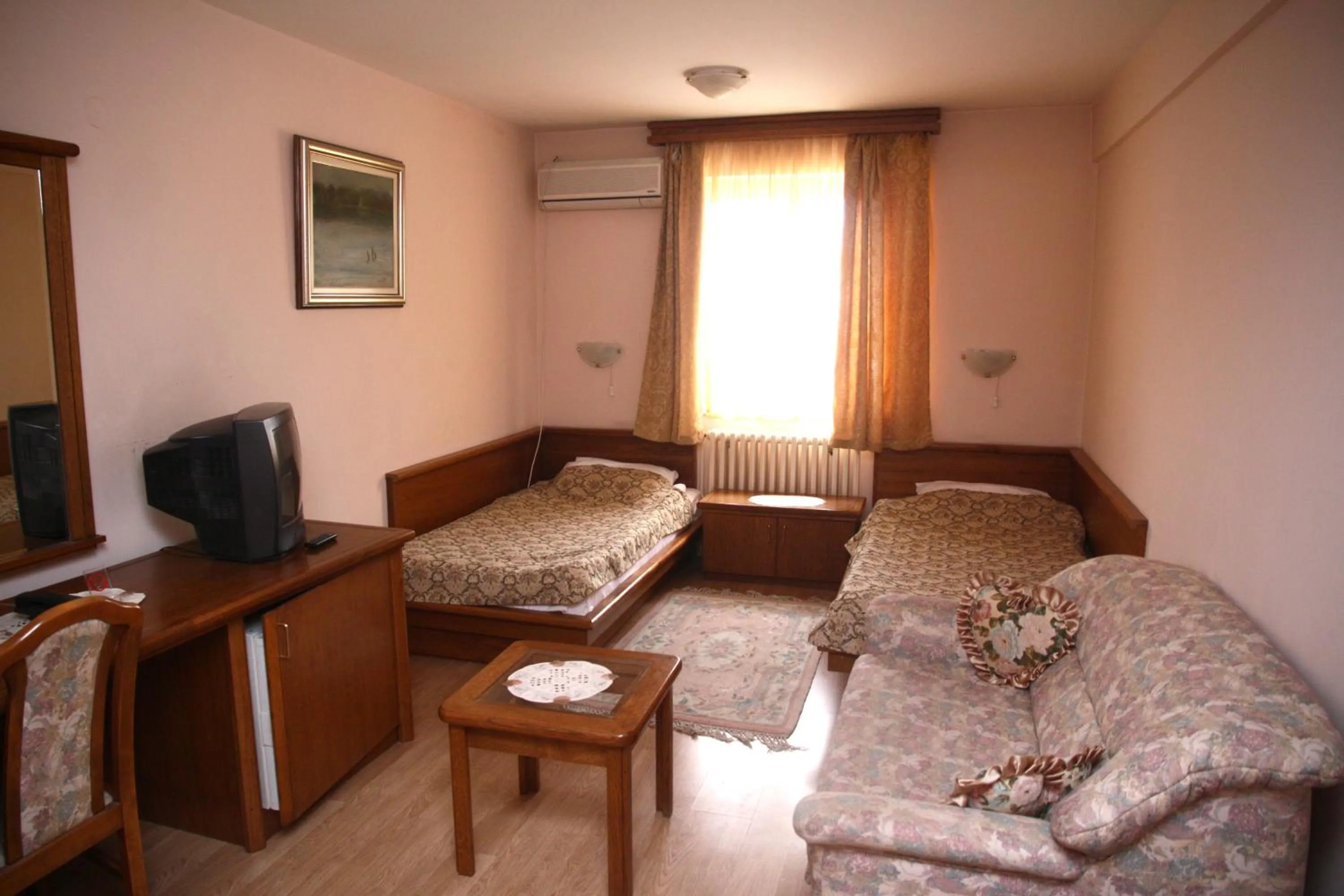 Photo of the whole room in Garni Hotel PBG