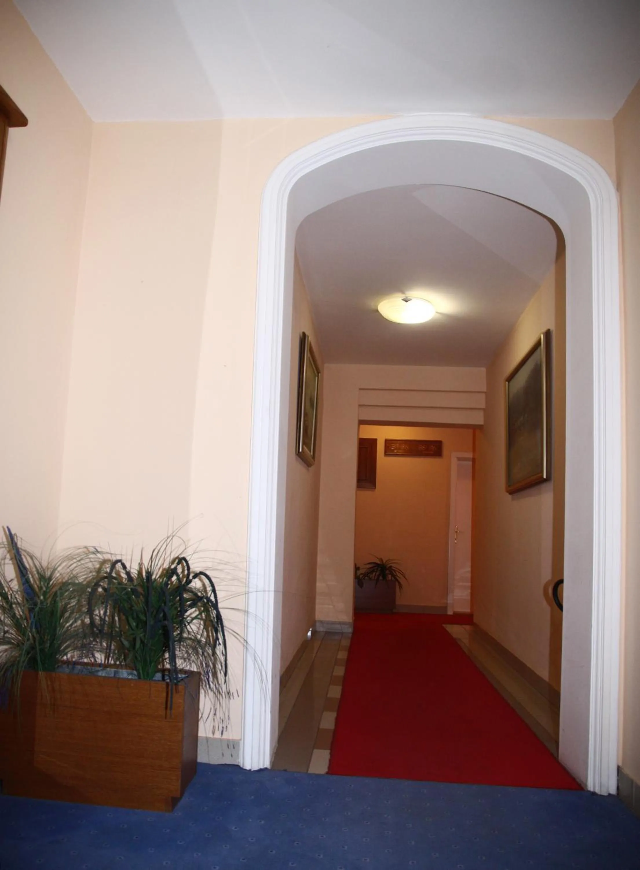 Decorative detail, Bed in Garni Hotel PBG