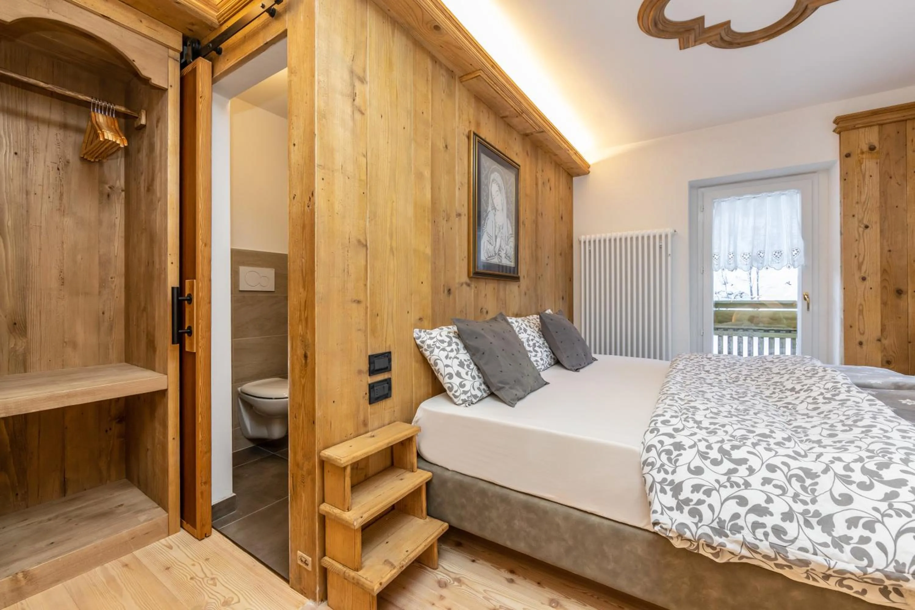 Bathroom, Bed in Rifugio Cereda