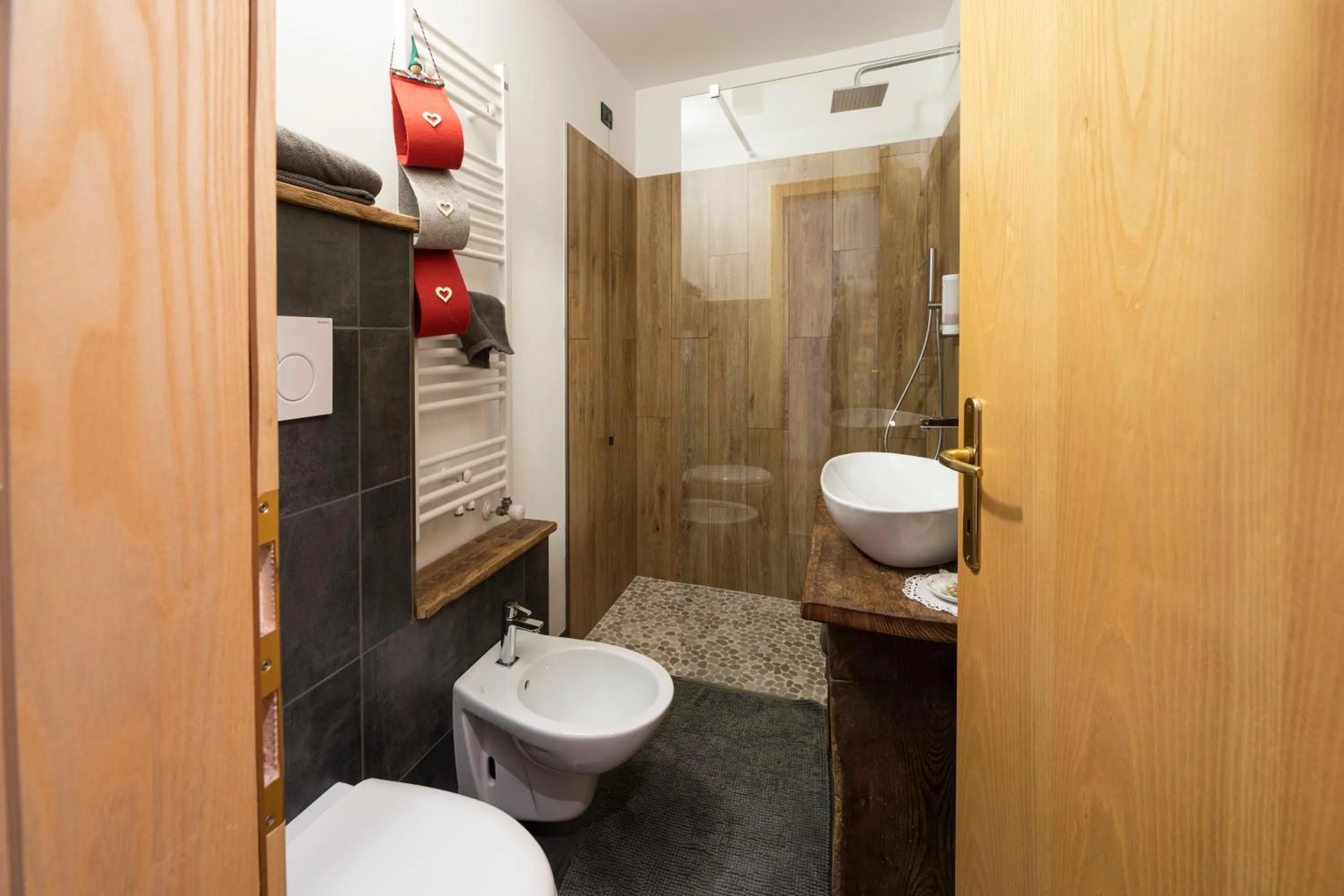 Shower in Rifugio Cereda