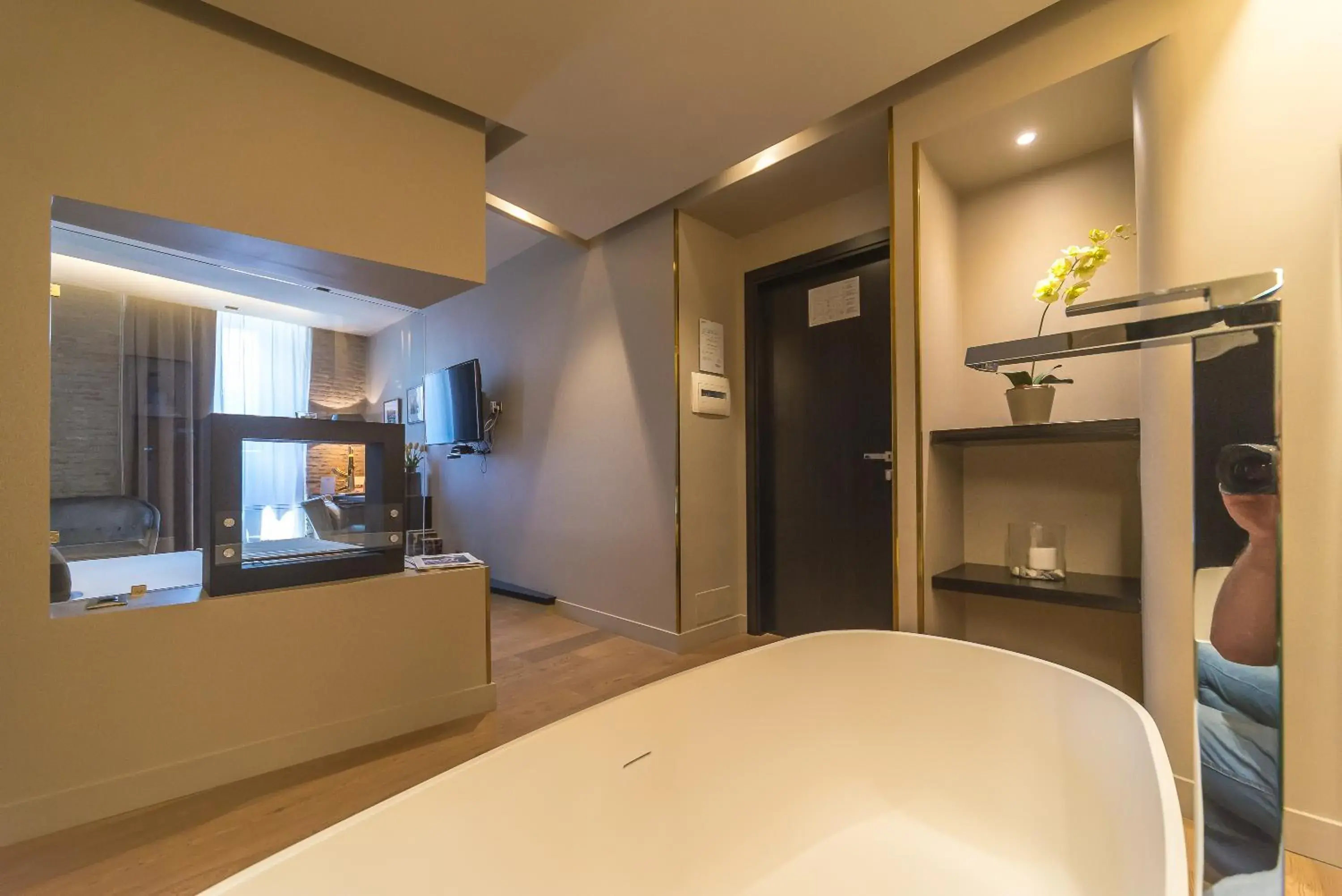 Photo of the whole room in Campo Marzio Luxury Suites Photo of the whole room in Campo Marzio Luxury Suites