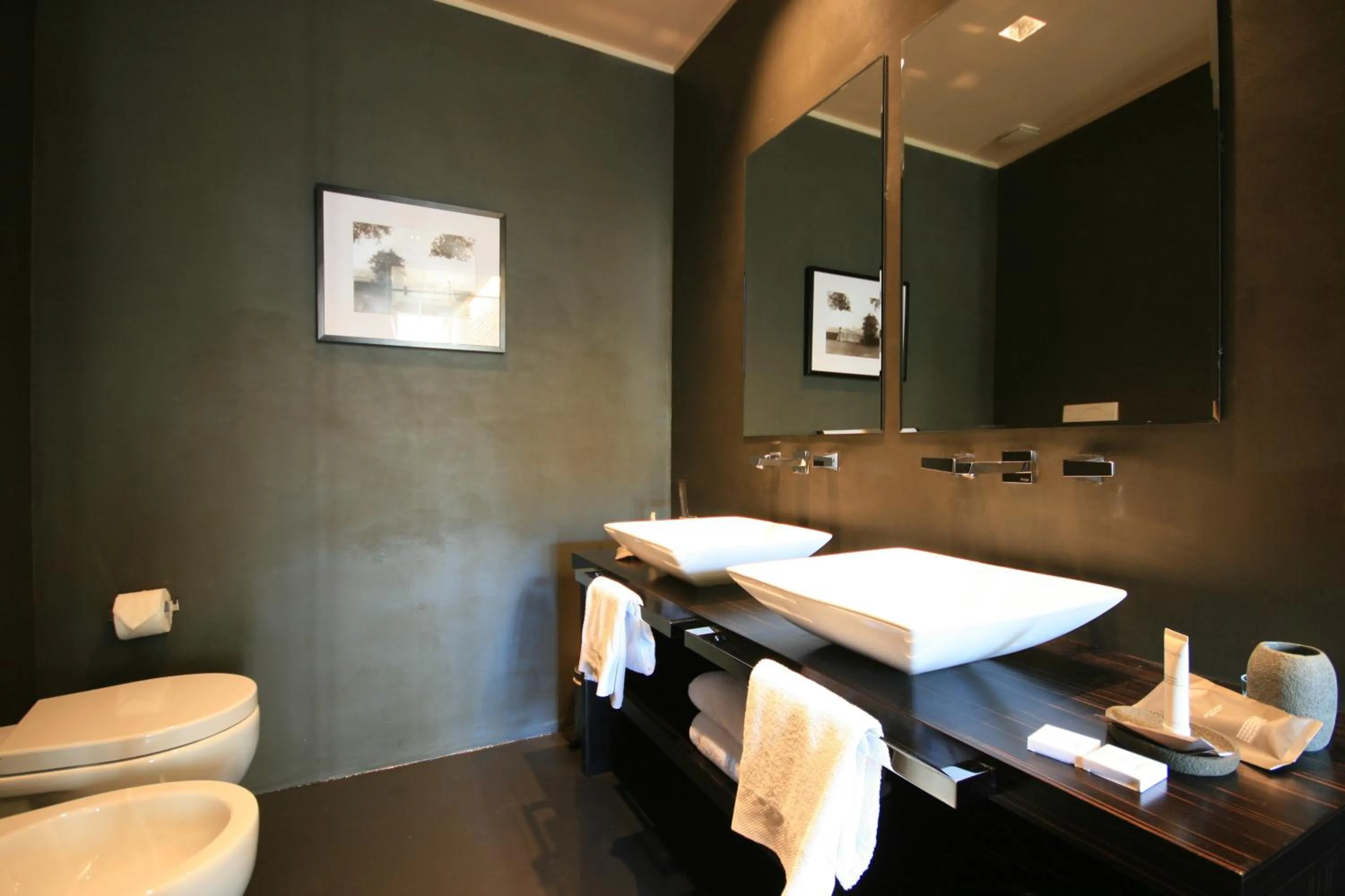 Bathroom in Campo Marzio Luxury Suites