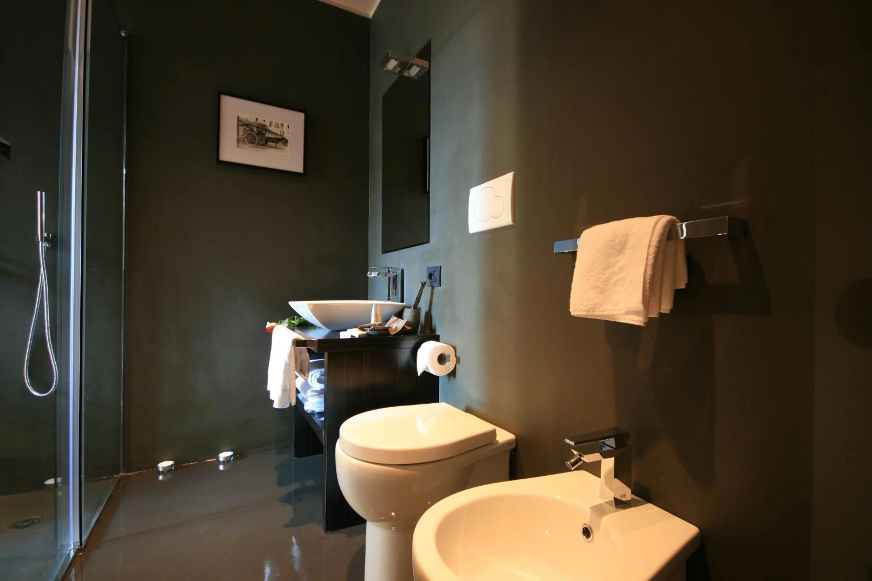 Bathroom in Campo Marzio Luxury Suites