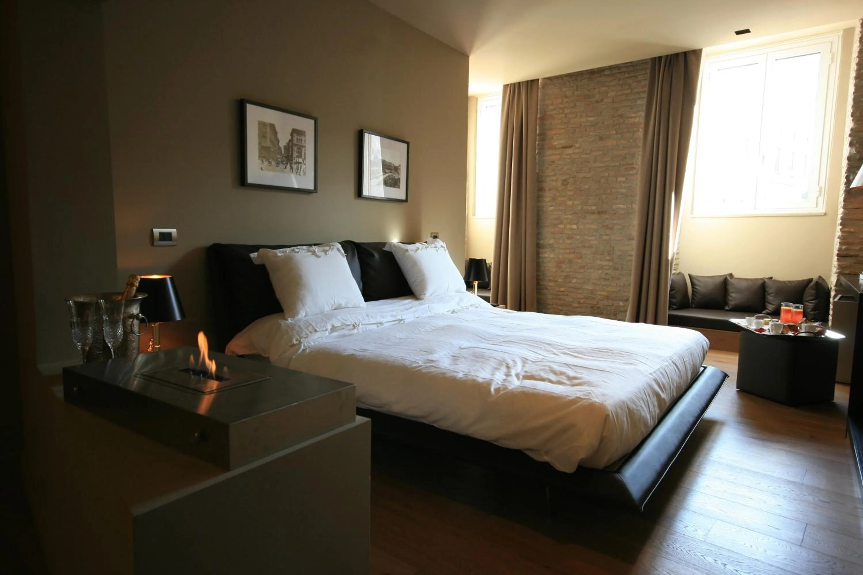 Photo of the whole room, Bed in Campo Marzio Luxury Suites
