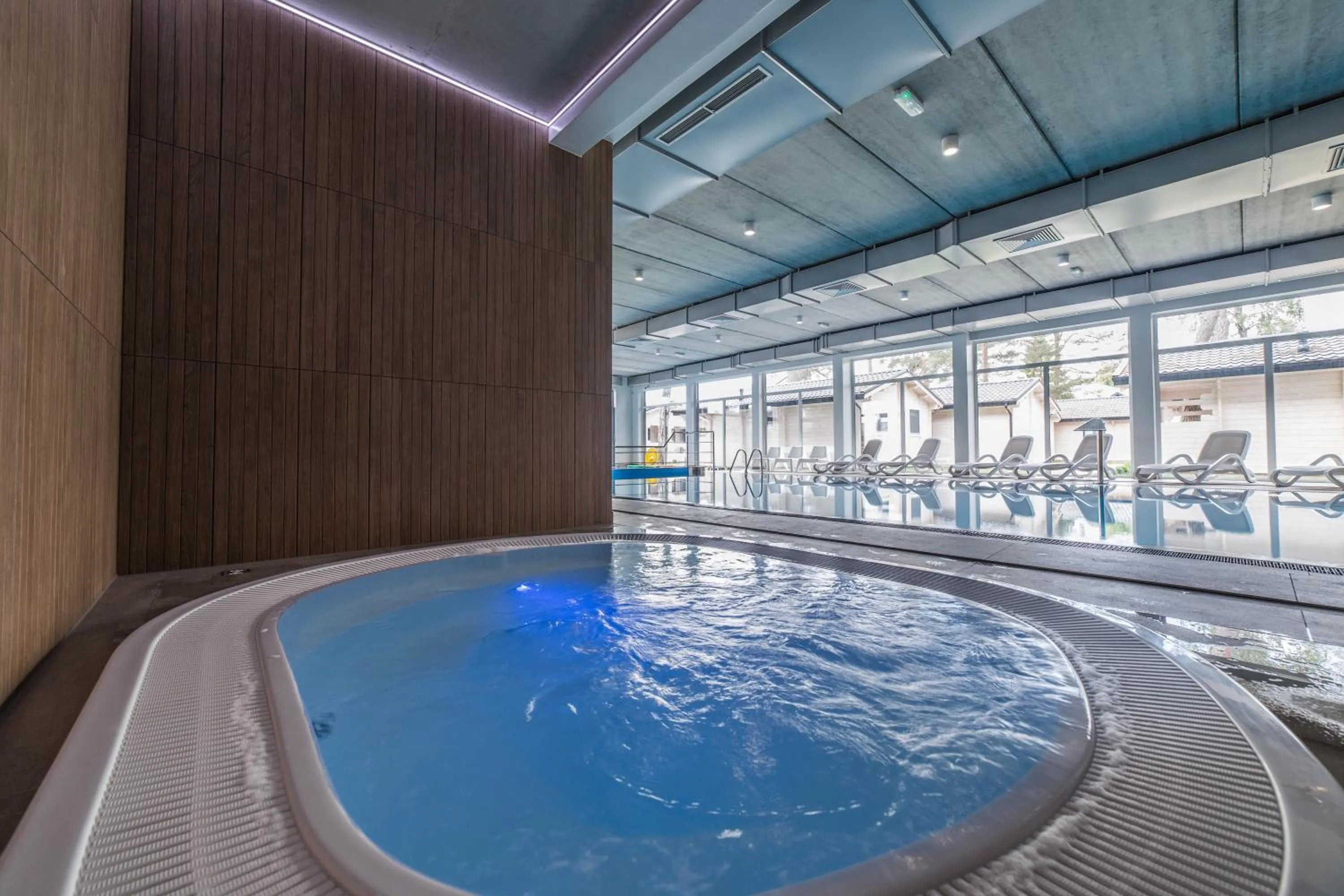 Pool view in Family-Holiday Spa&Resort