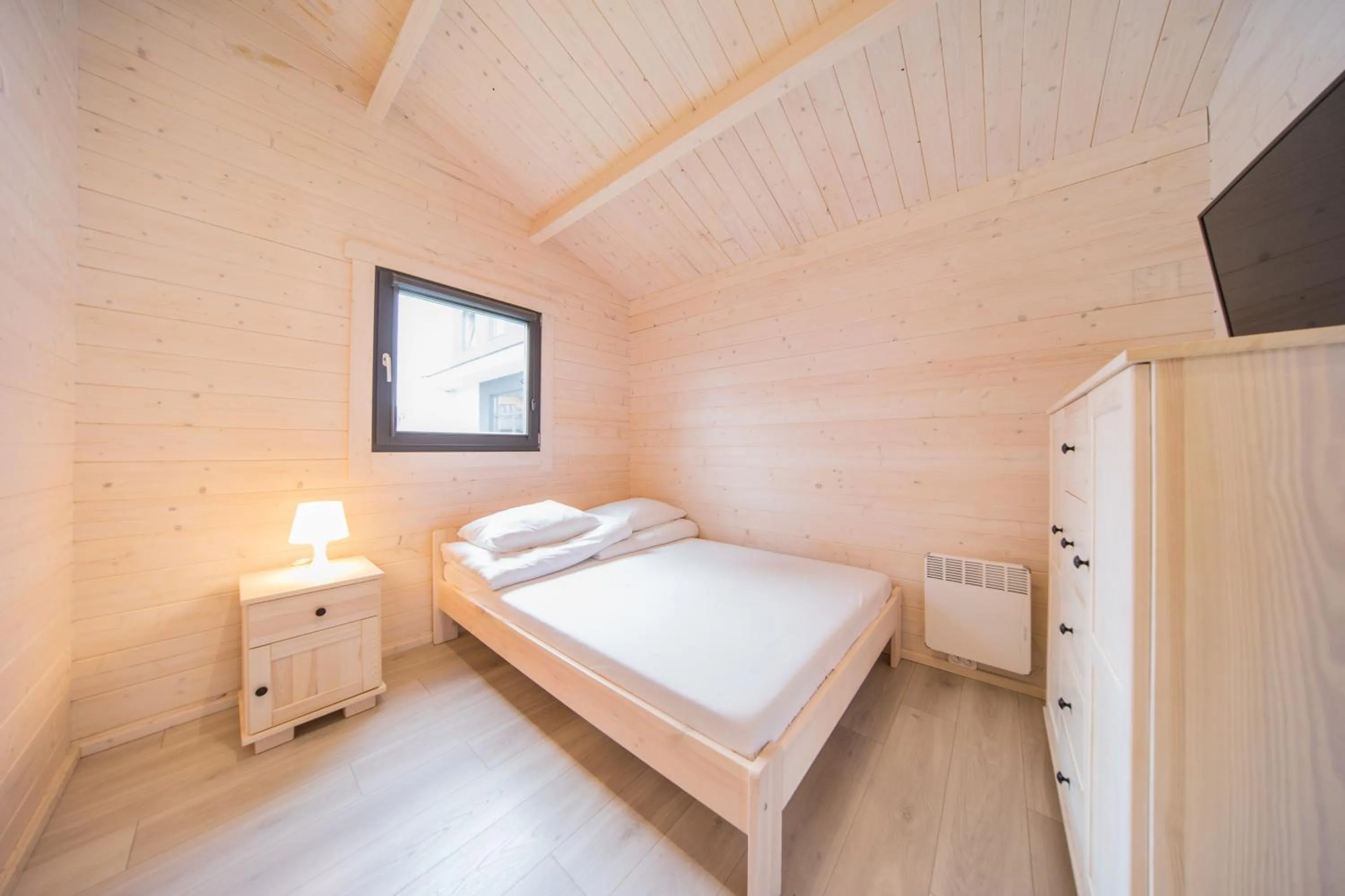 Bed in Family-Holiday Spa&Resort