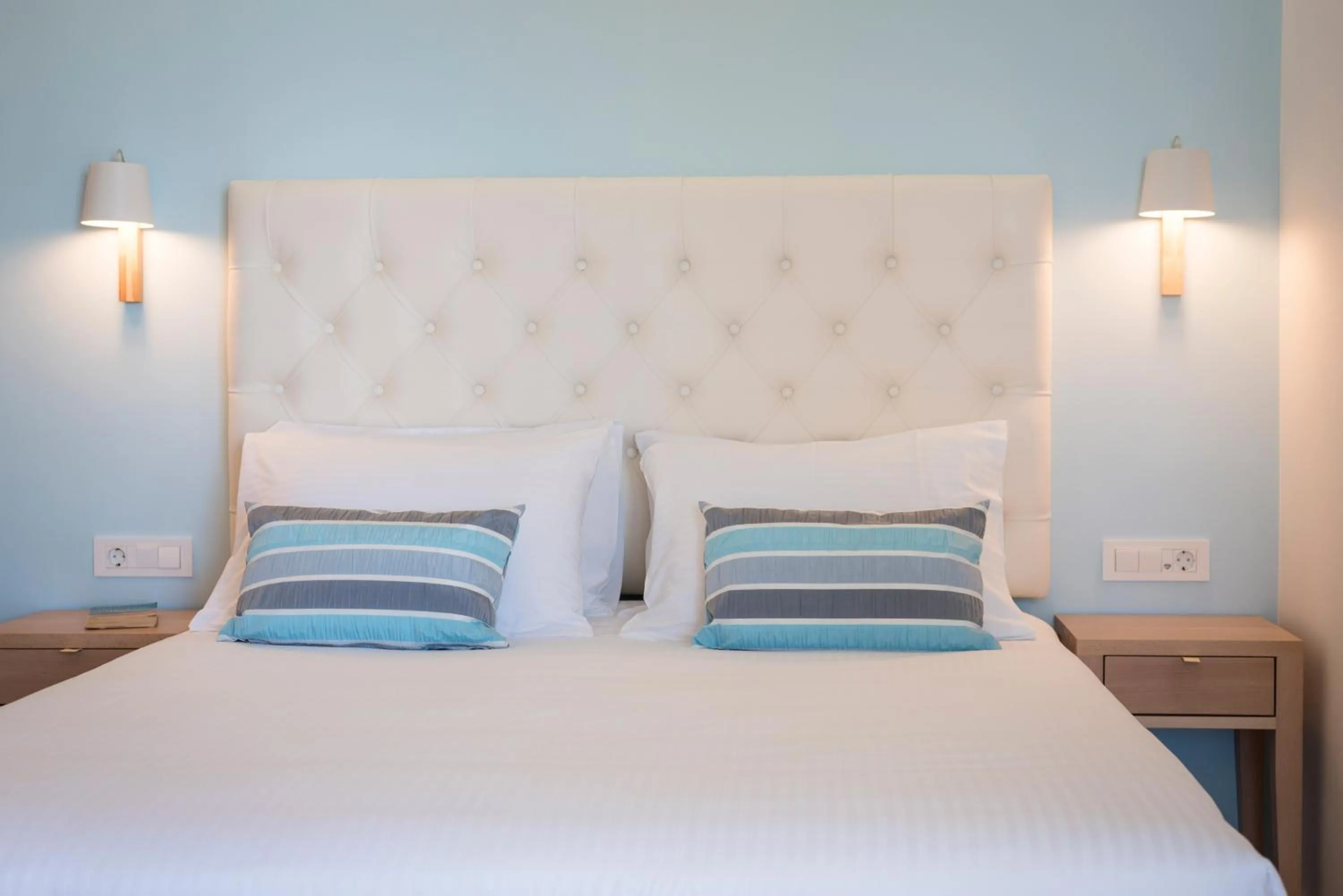 Bed in Hermes Beach Front