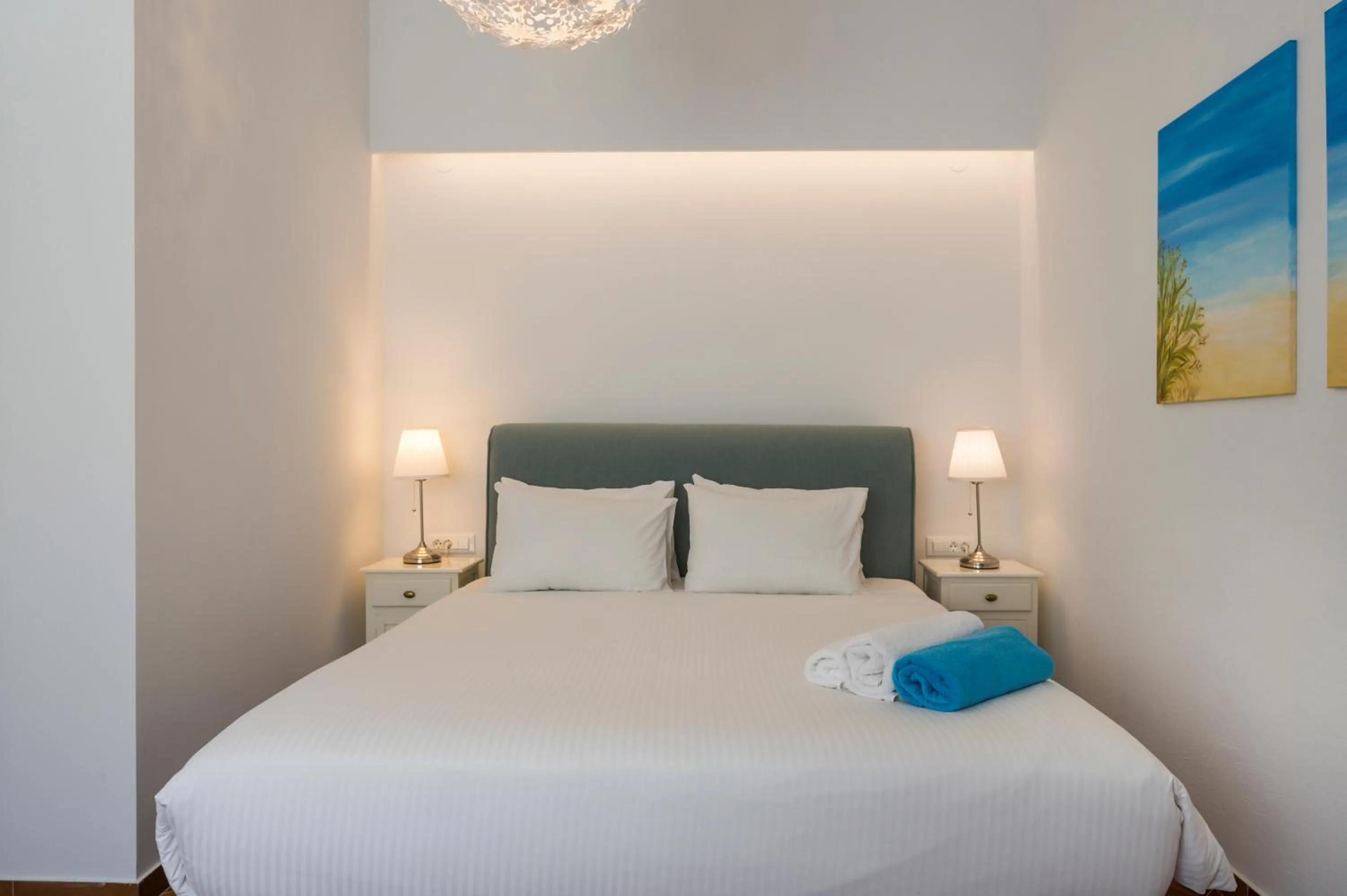 Bedroom, Bed in Hermes Beach Front