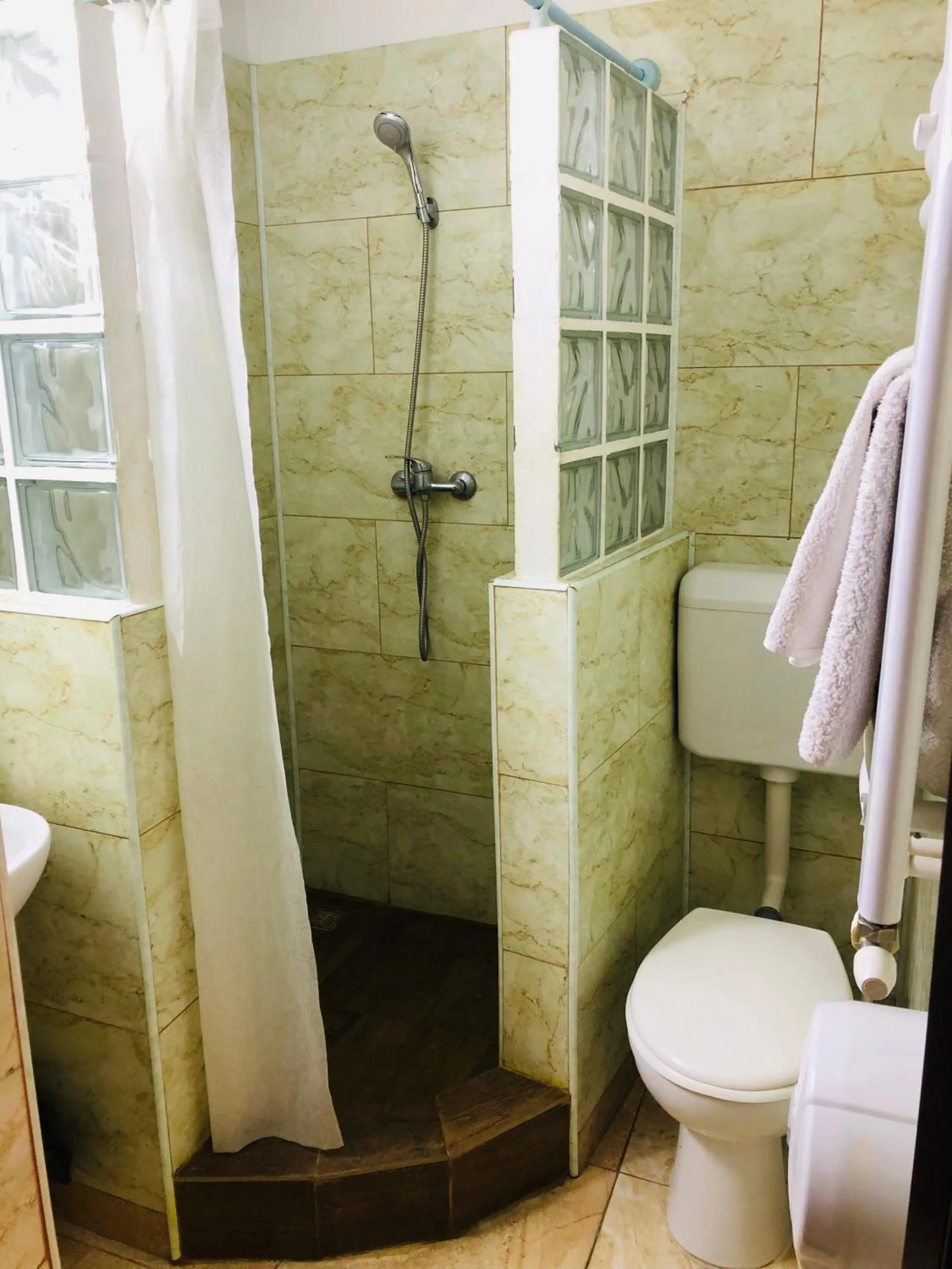 Bathroom in Hotel Taco