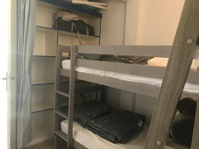 Bedroom, Bed in la Bassure de Baas à Ambleteuse