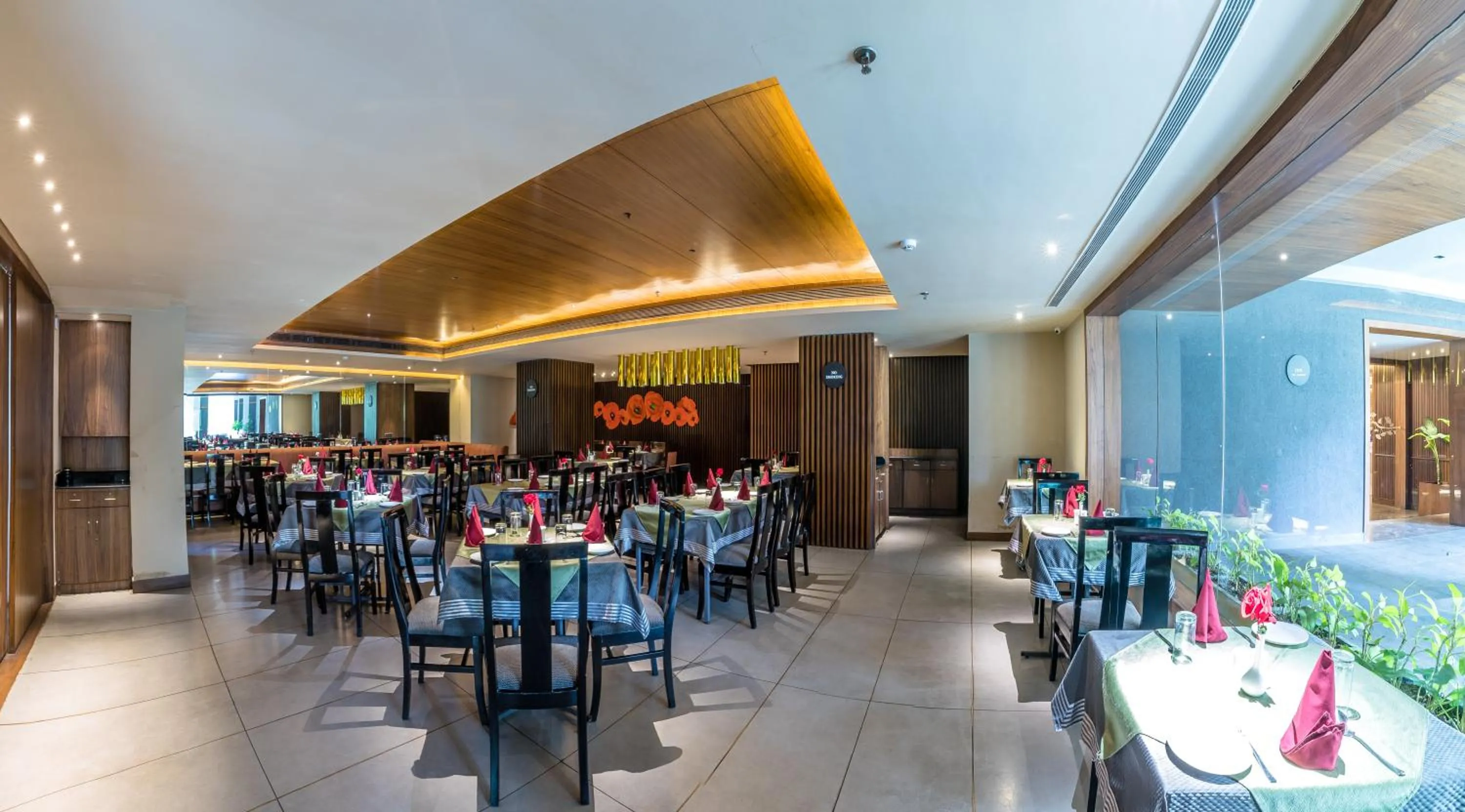 Restaurant/places to eat in Princeton Club