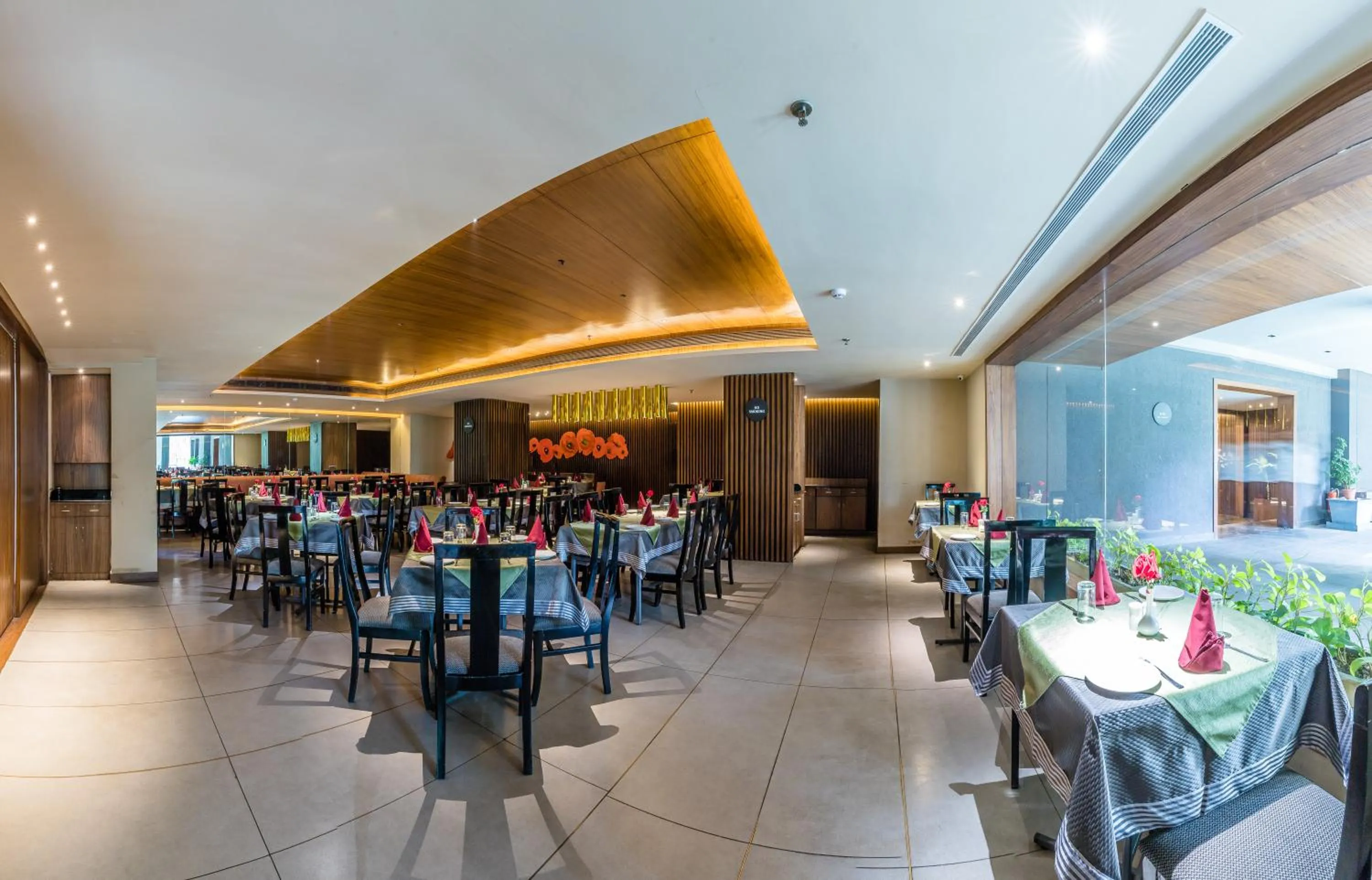 Restaurant/places to eat in Princeton Club