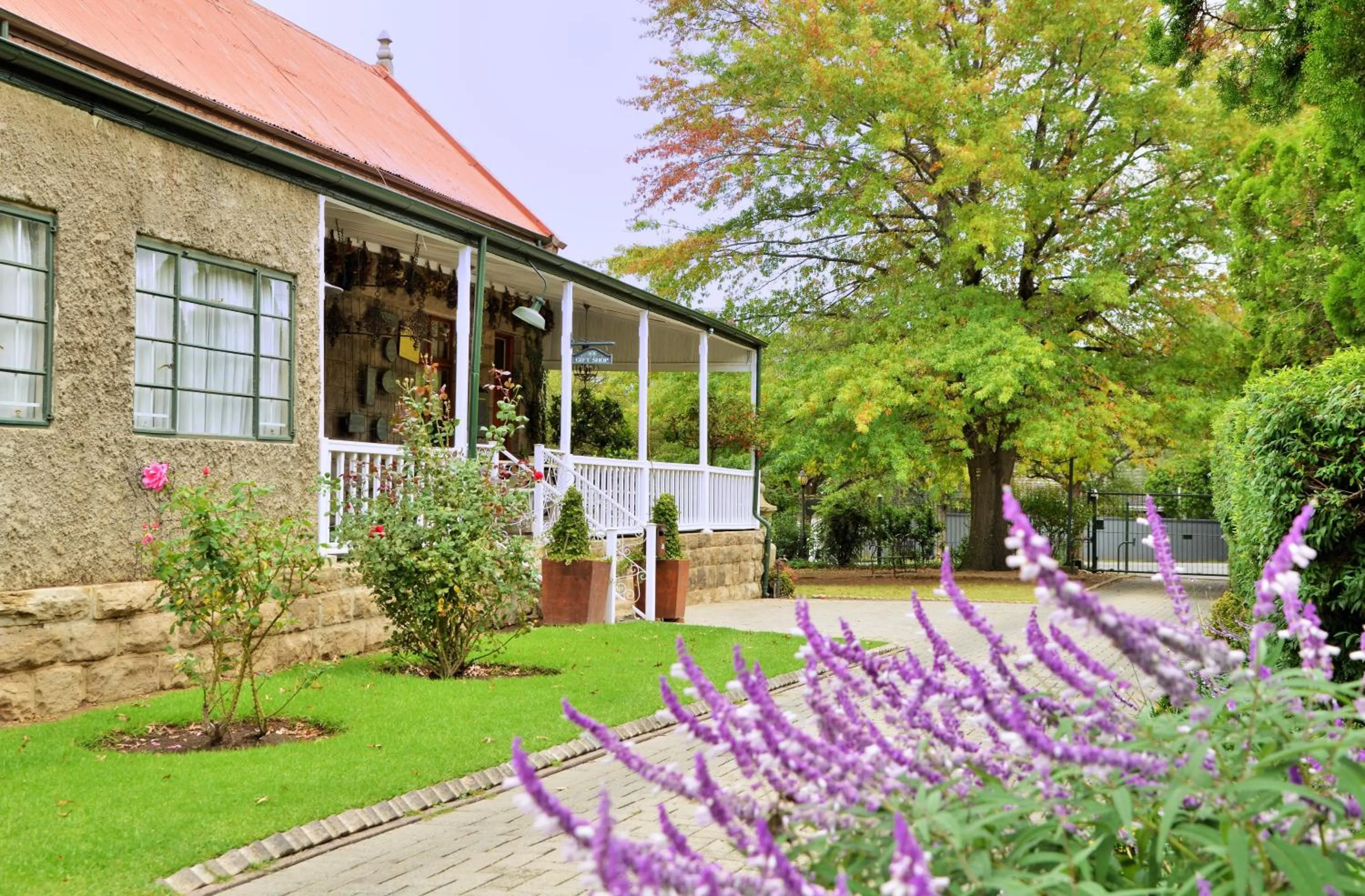 Facade/entrance in Die Kliphuis