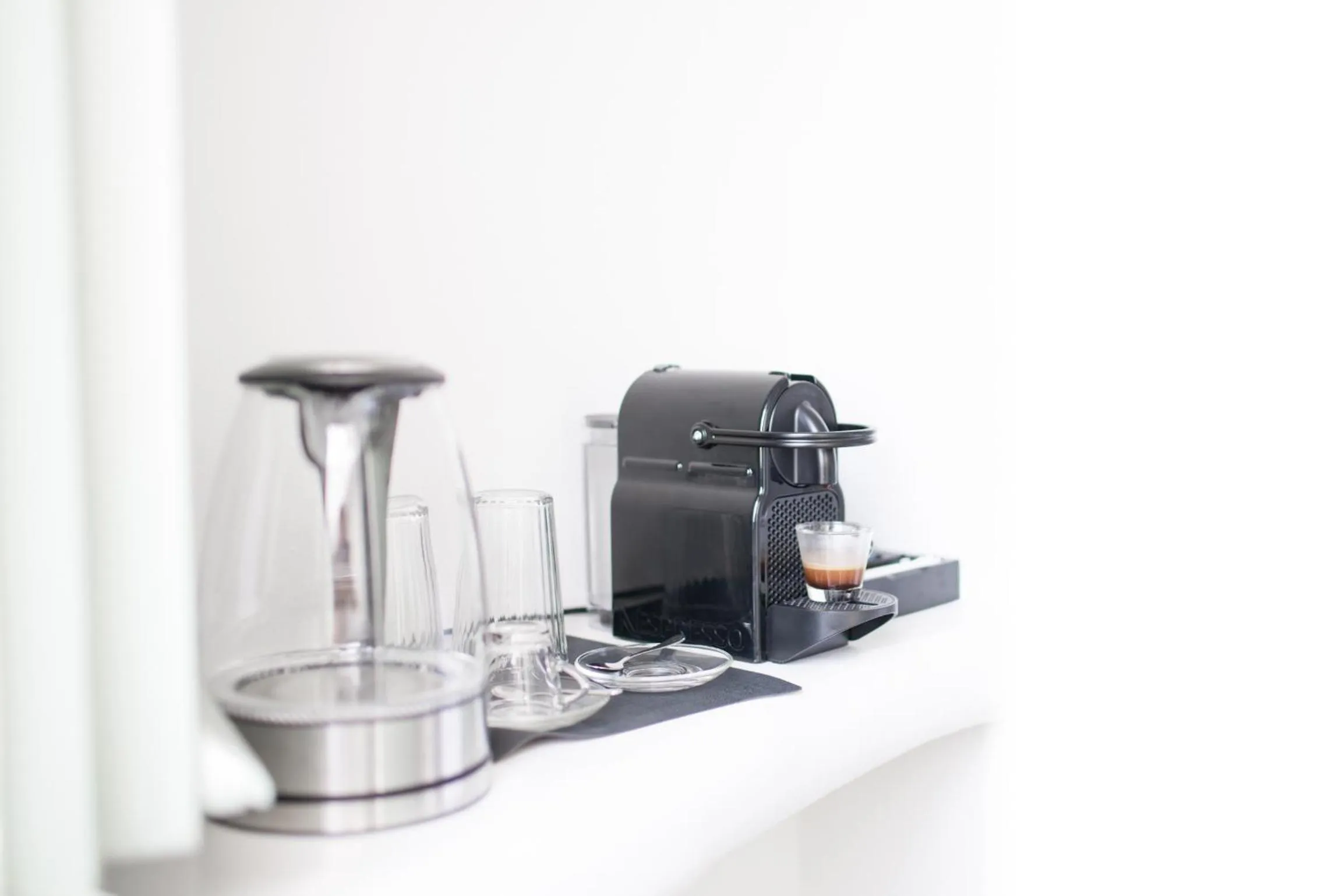 Coffee/tea facilities in Agave Santorini Design Boutique Hotel