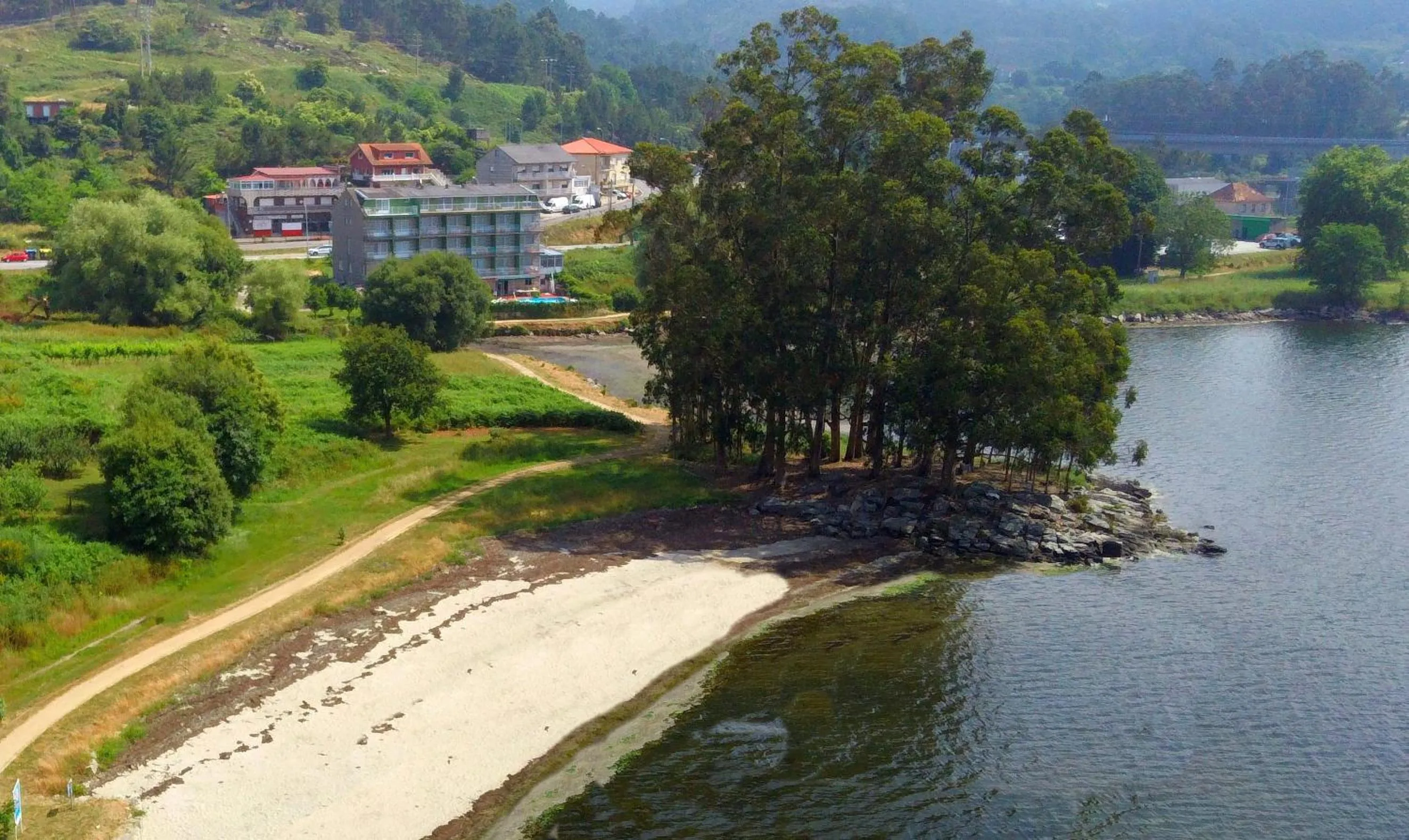 Property building in Las Islas
