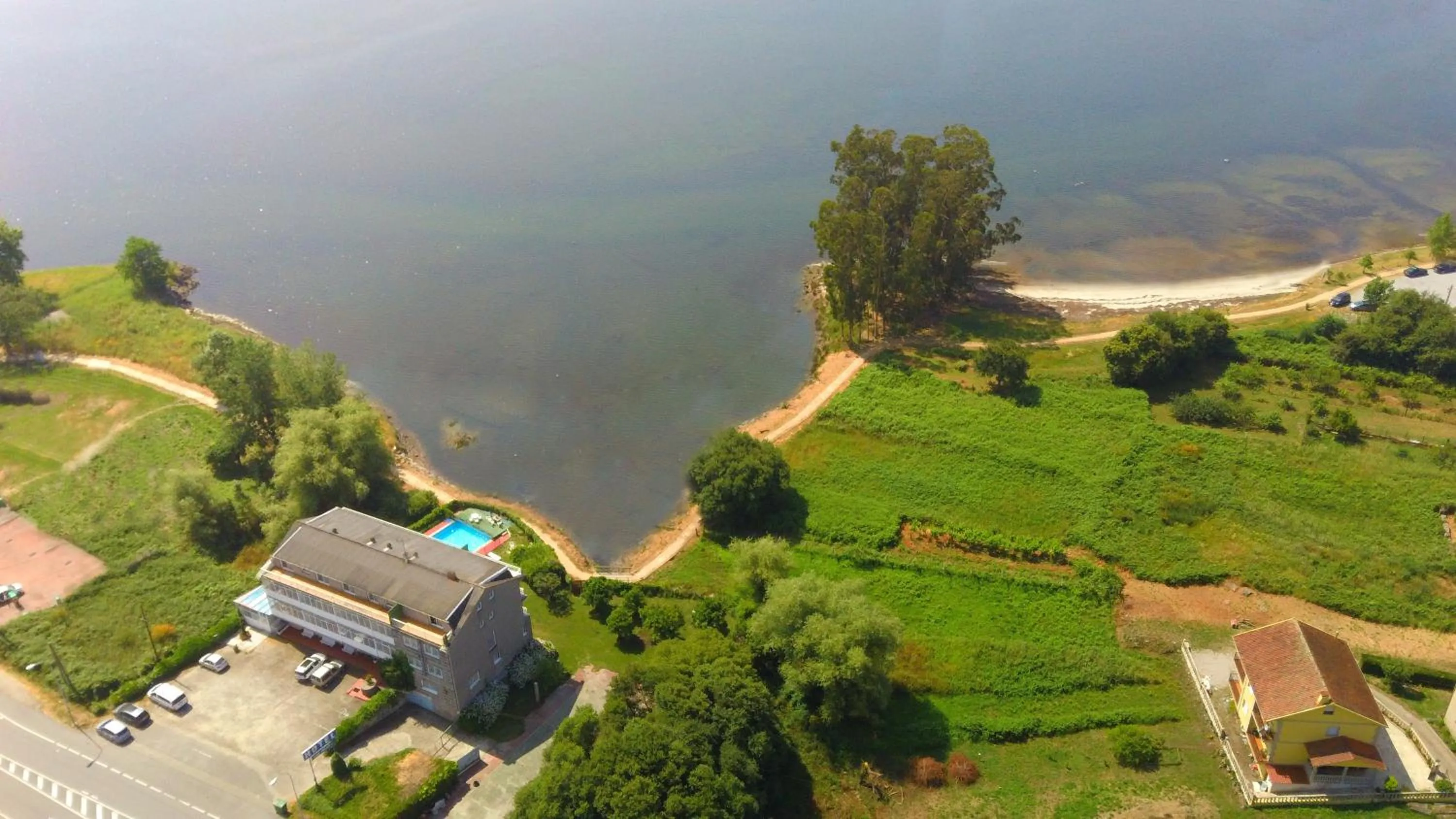 Property building in Las Islas