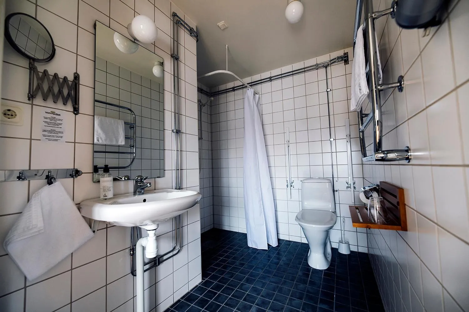 Shower in Teleborgs Slott