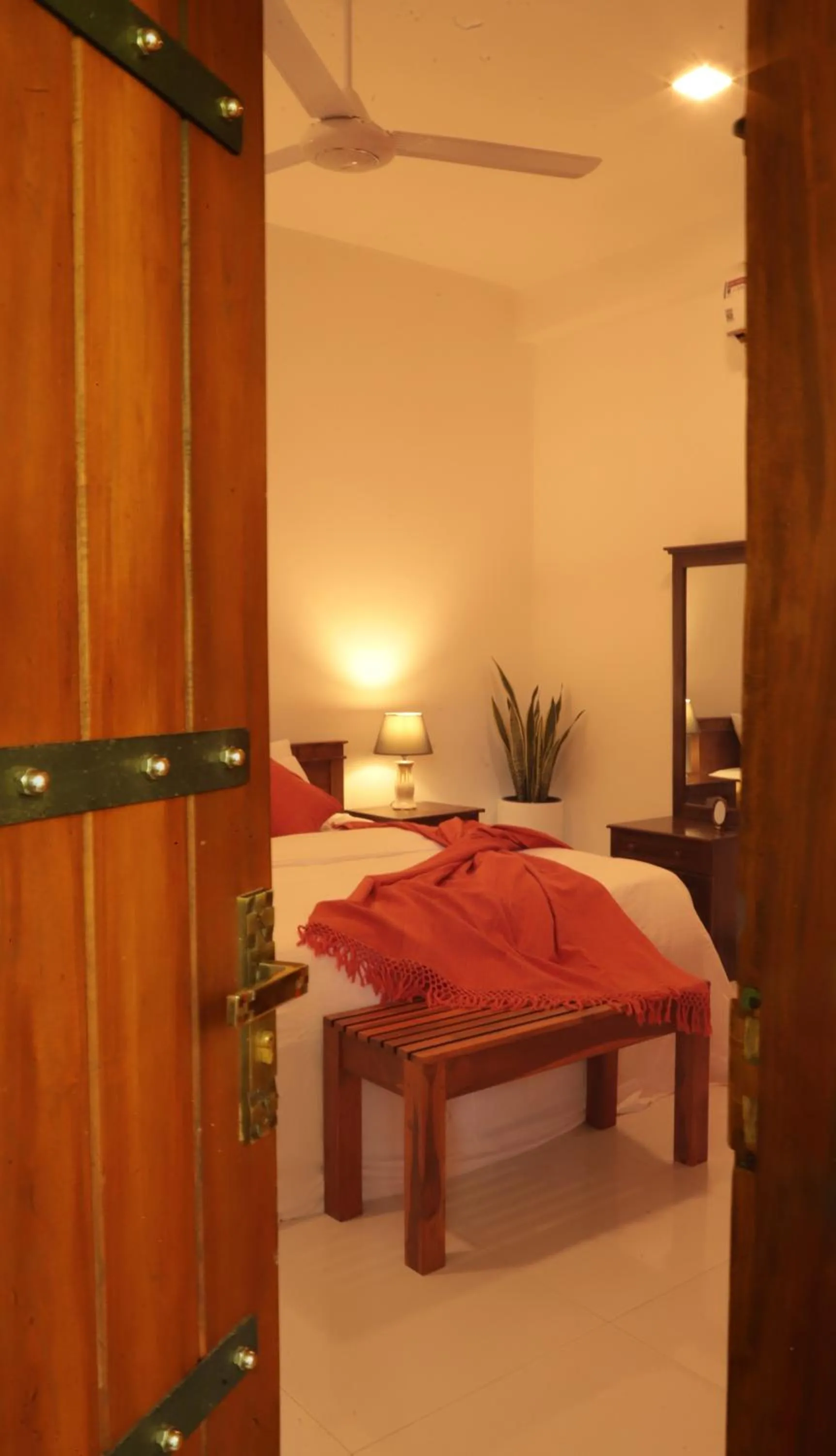 Deluxe Double Room in The Cattleya Guest House Sigiriya