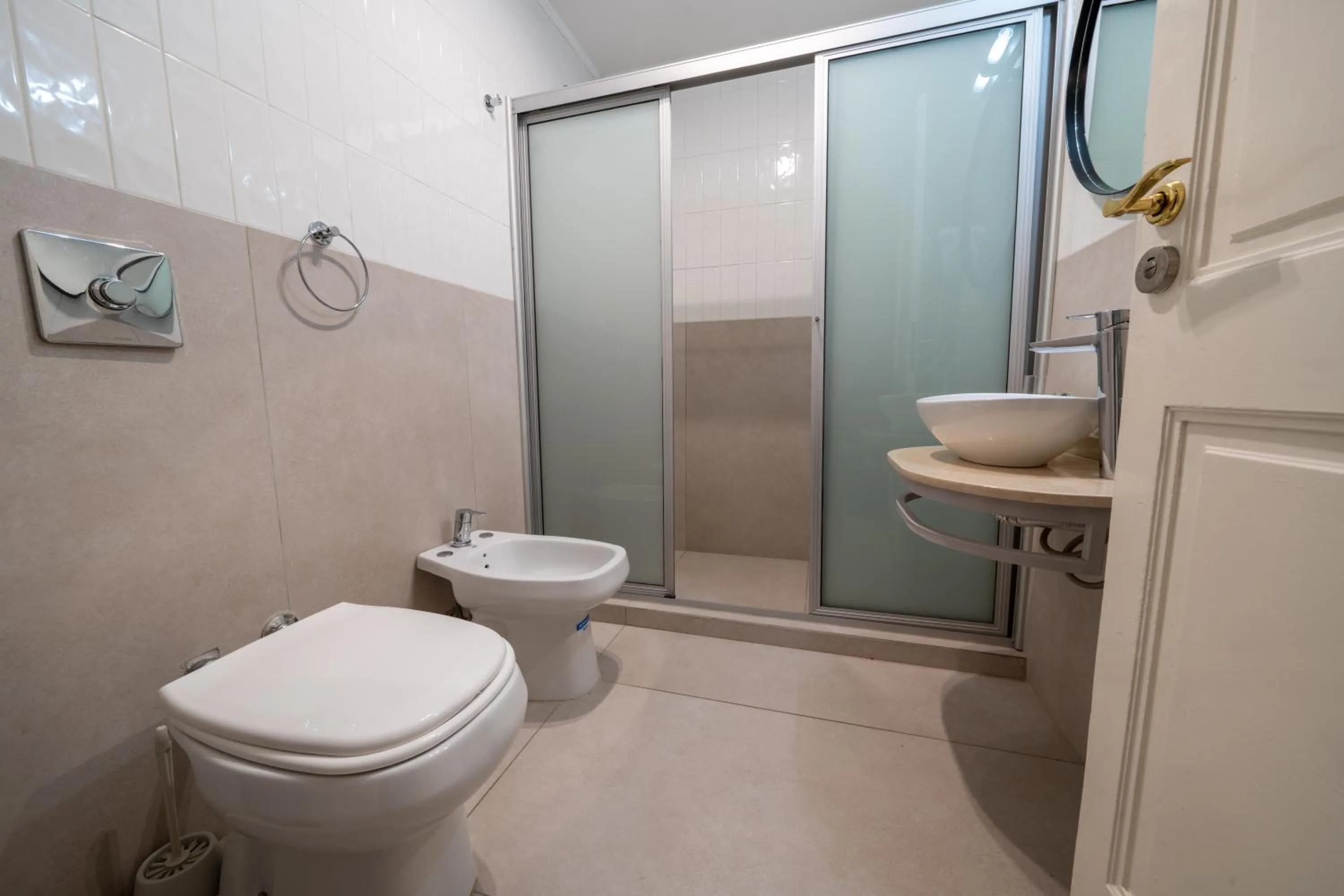 Bathroom in HOTEL REGIS