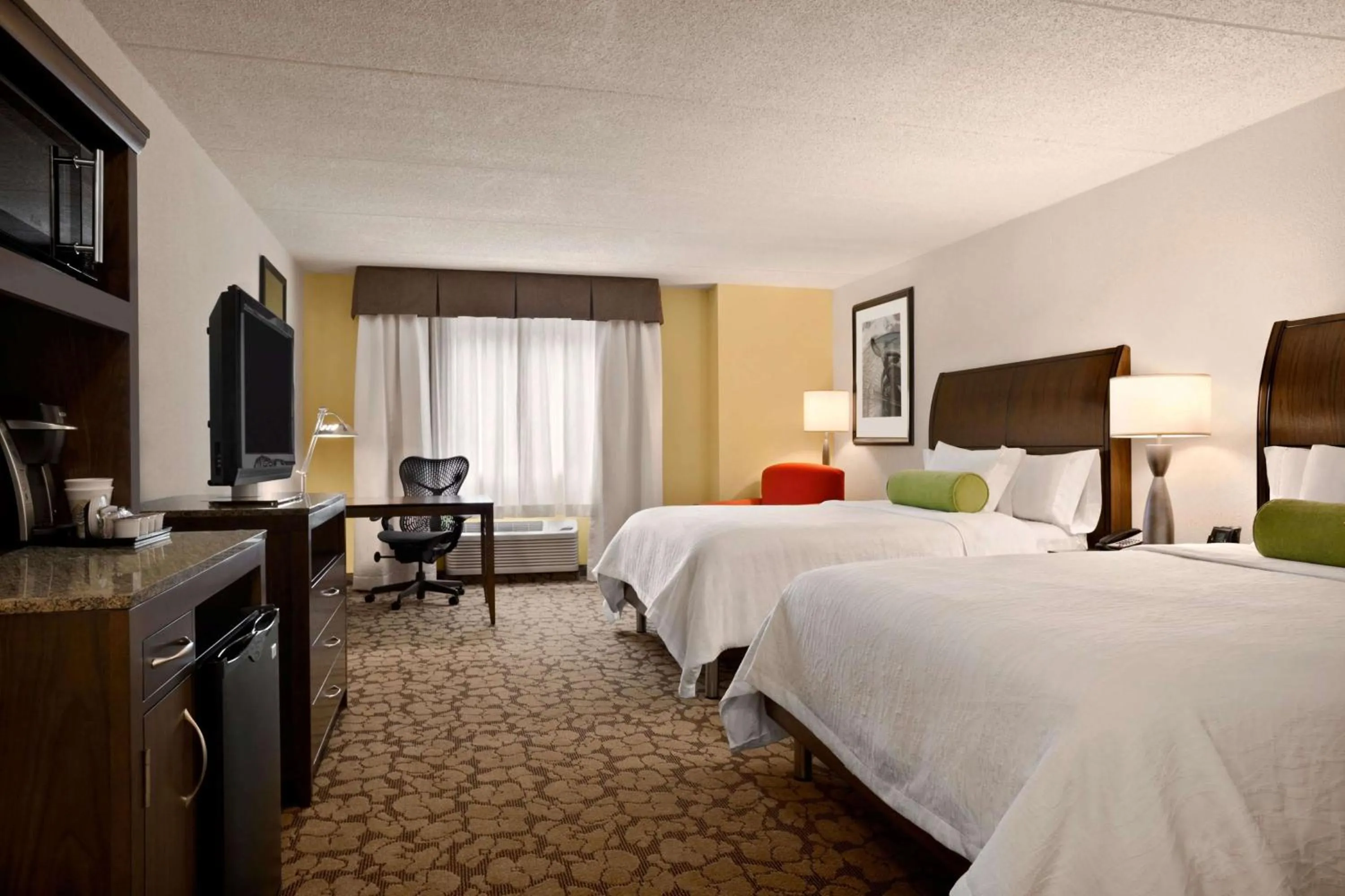 Bedroom, Bed in Hilton Garden Inn Rochester/Pittsford