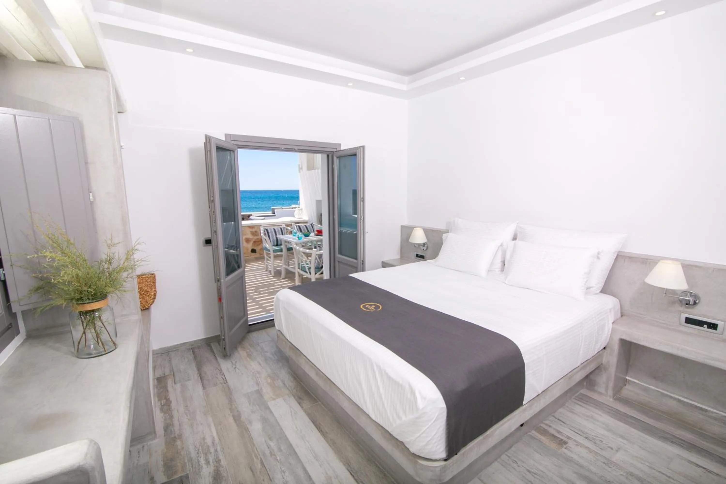 Photo of the whole room in Aegean Melody Suites & Villas