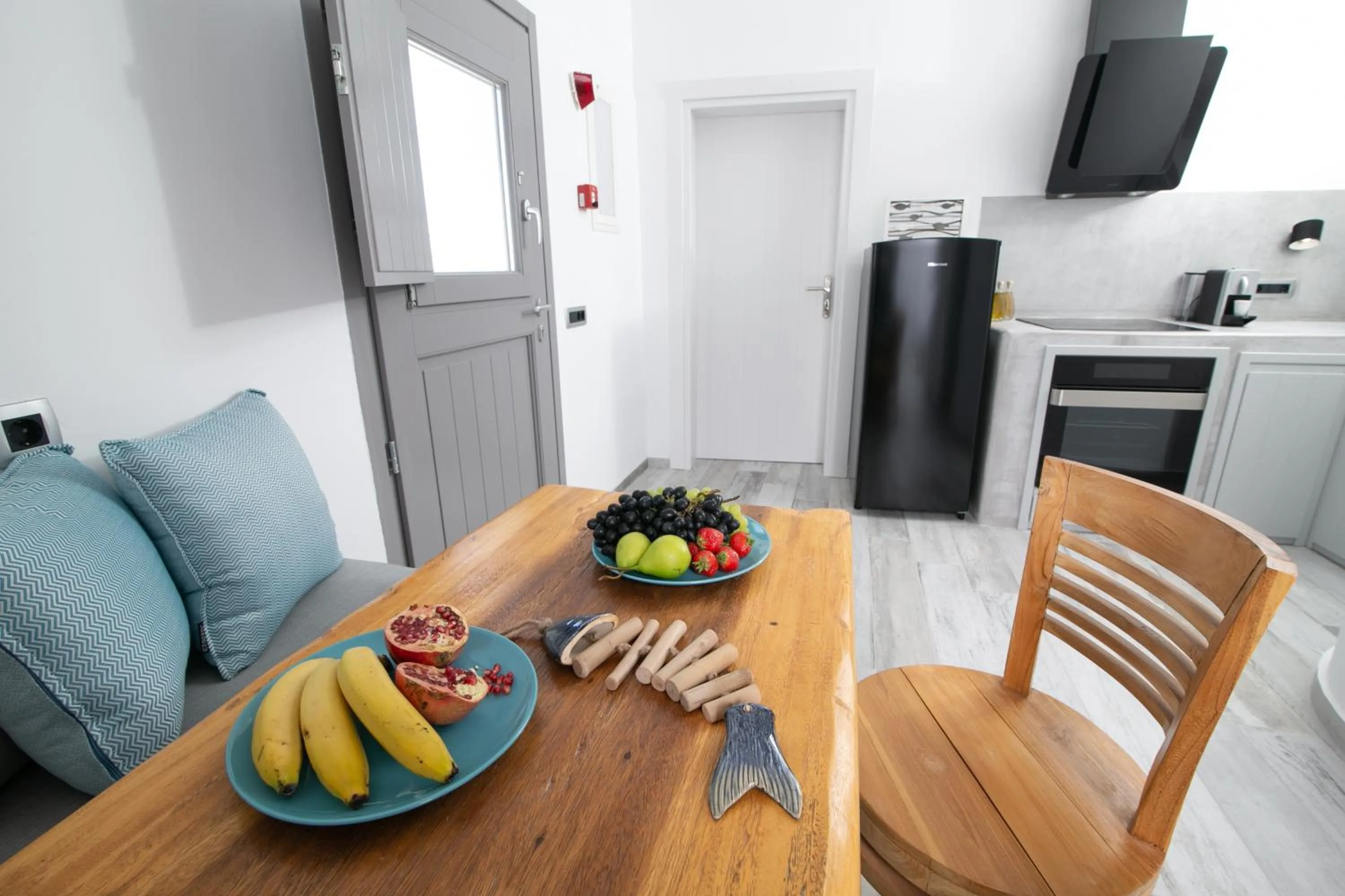 Kitchen or kitchenette in Aegean Melody Suites & Villas