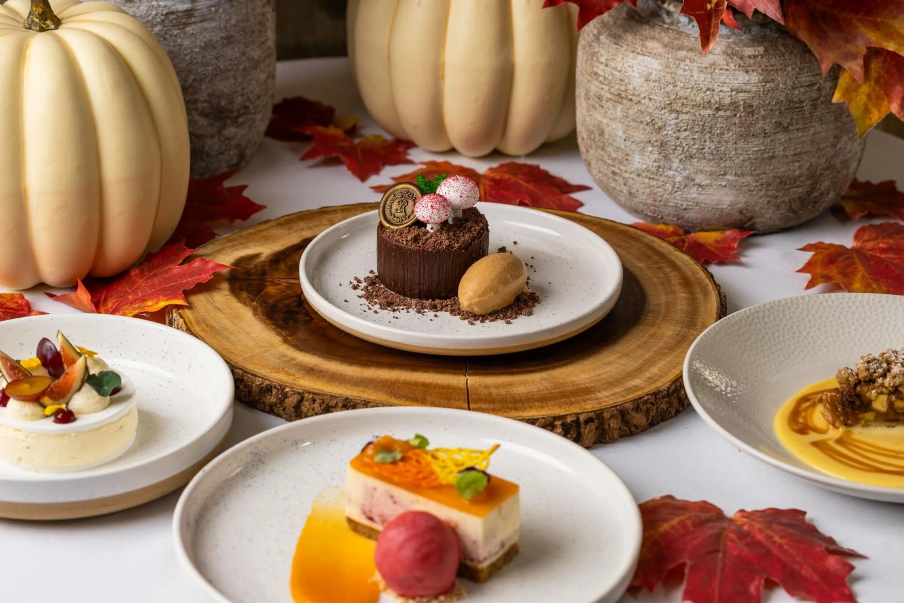 Restaurant/places to eat in Roslin Beach Hotel