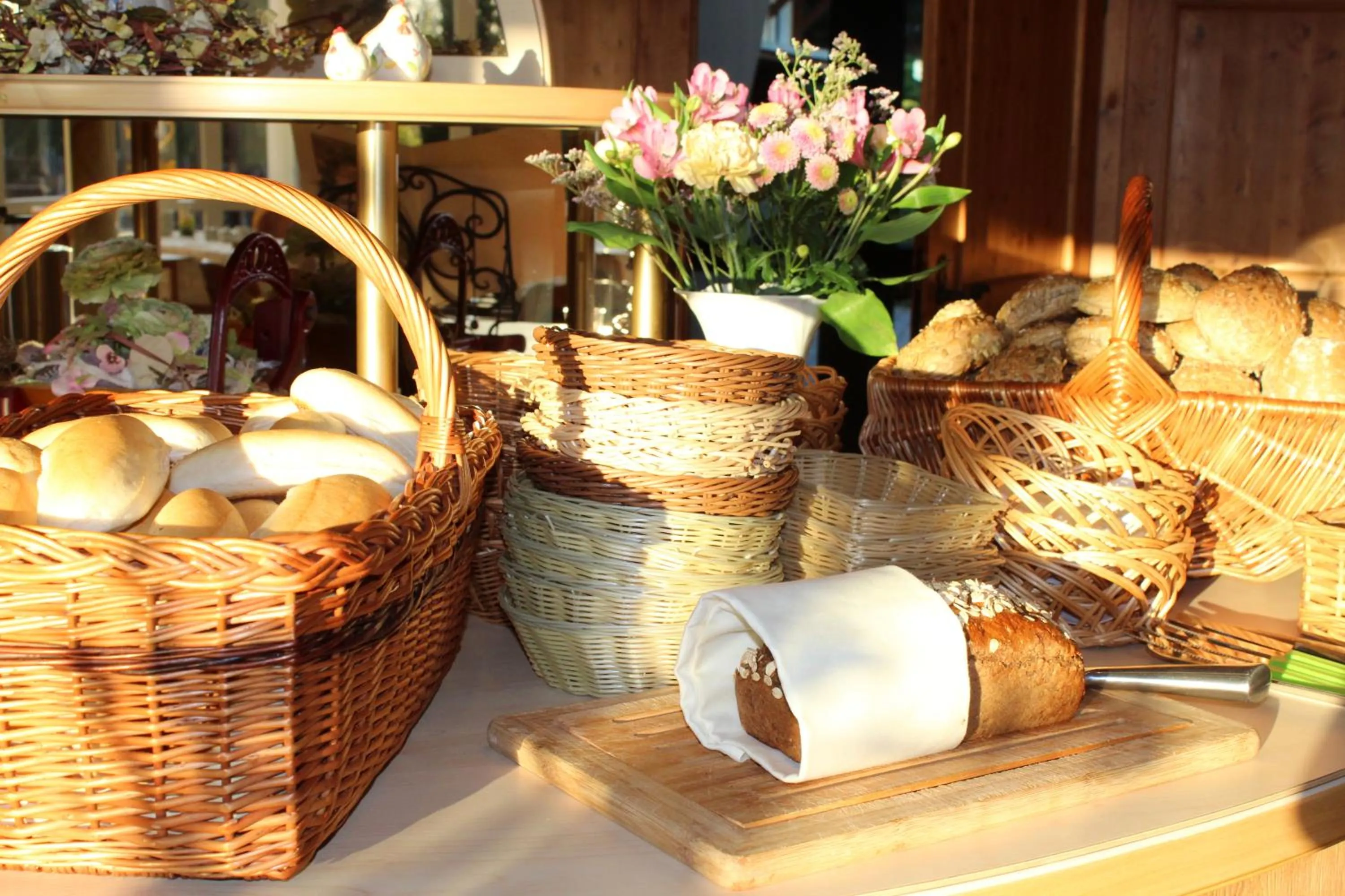 Buffet breakfast in Parkhotel Margaretenhof