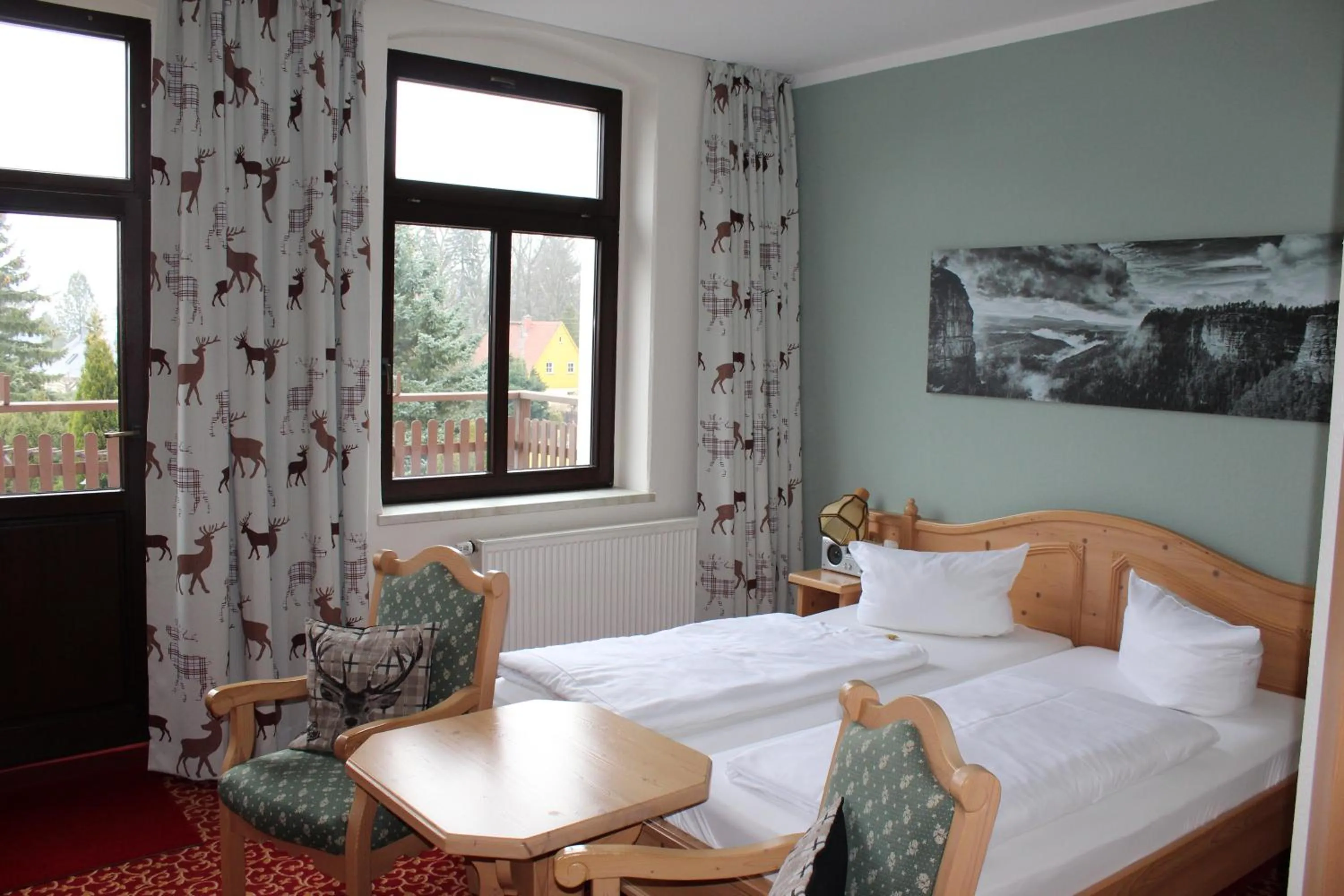 Photo of the whole room, Bed in Parkhotel Margaretenhof