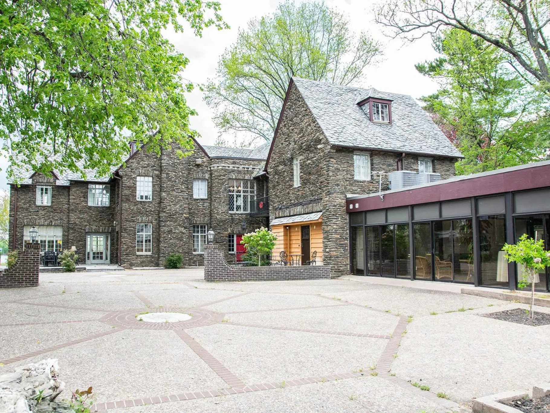 Property building in The Manor on Front
