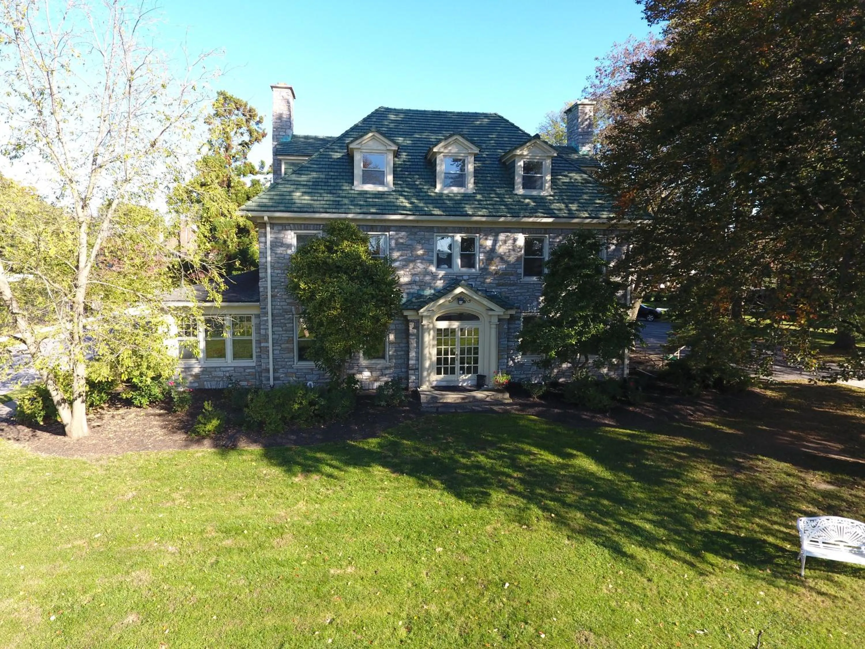 Property building in The Manor on Front