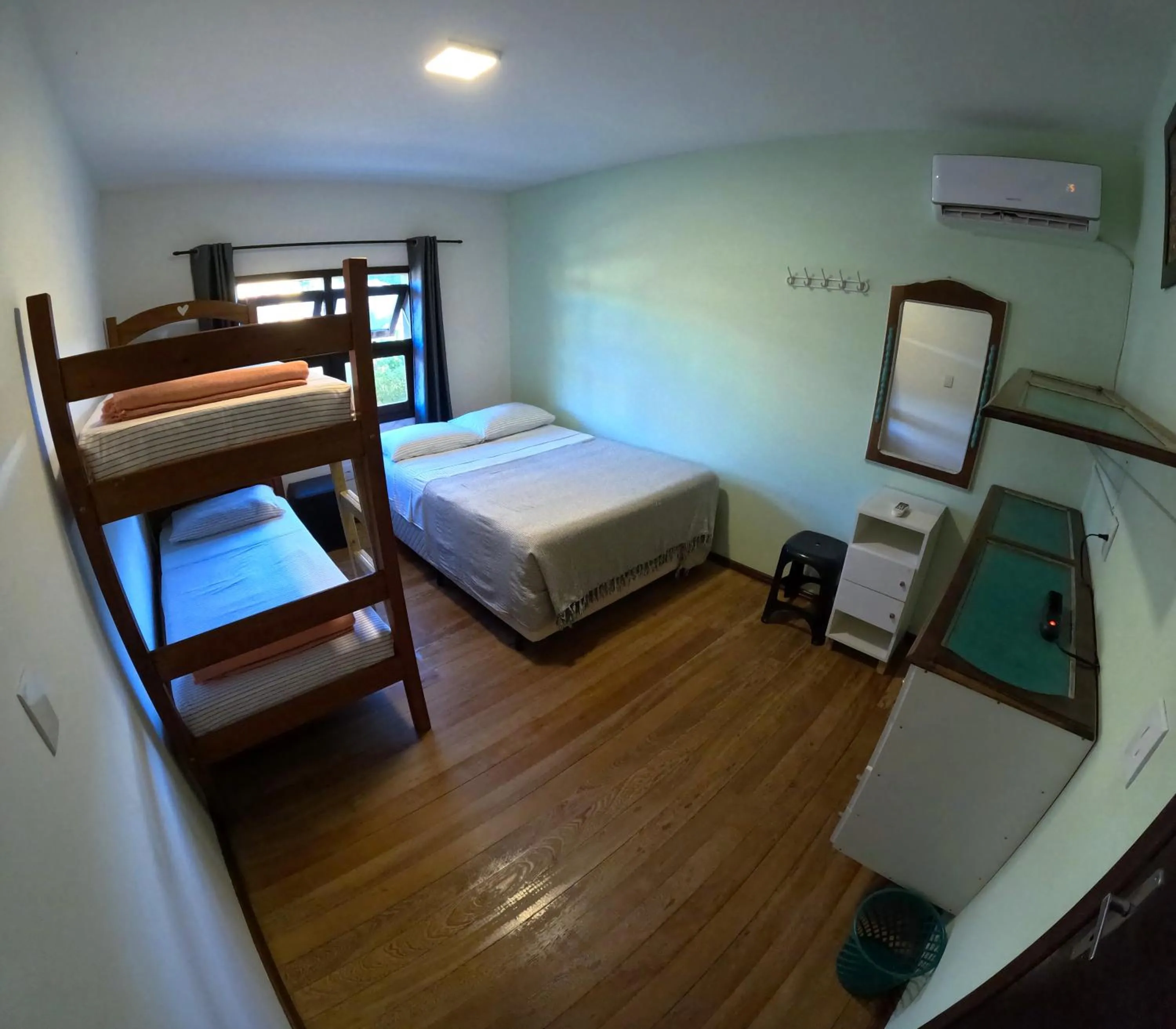 Bed in Santinho Hostel