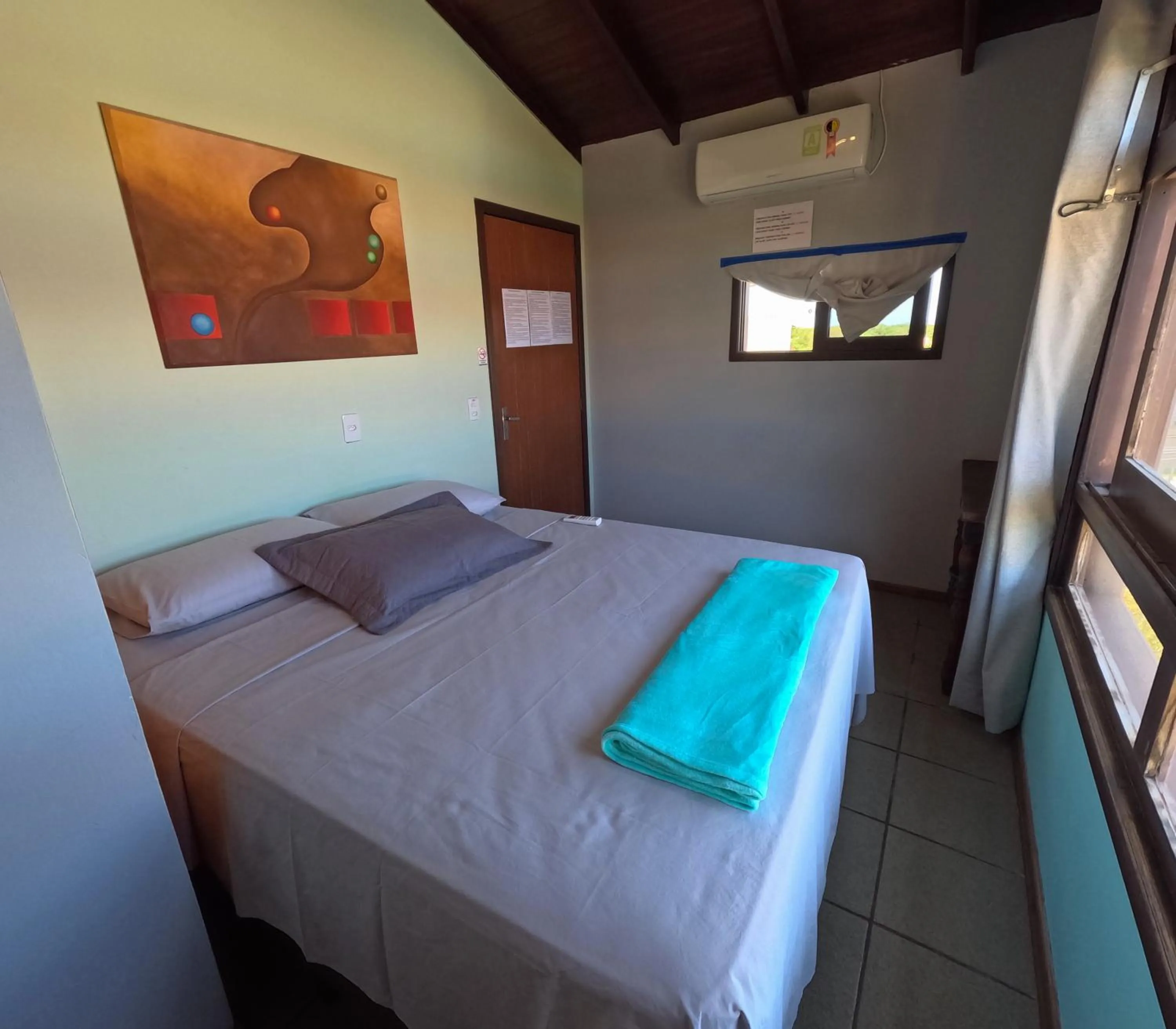 Bed in Santinho Hostel