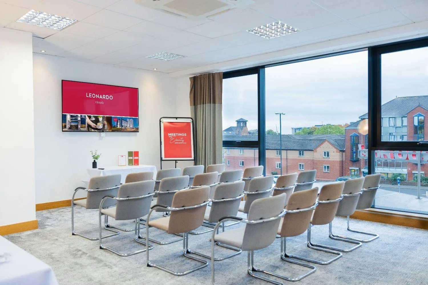 Meeting/conference room in Leonardo Hotel Derby