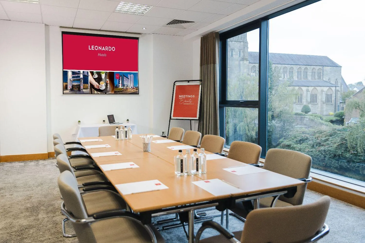 Meeting/conference room in Leonardo Hotel Derby