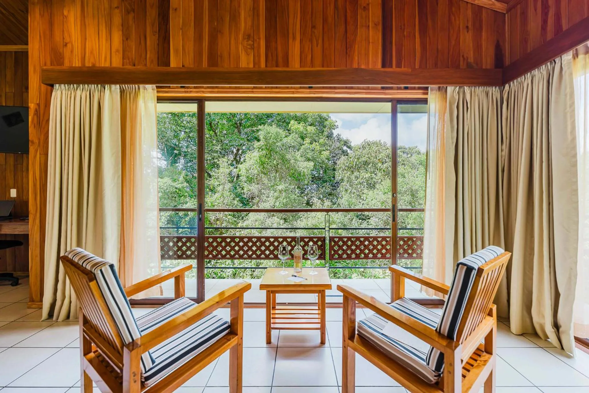 Property building in Ficus Sunset Suites