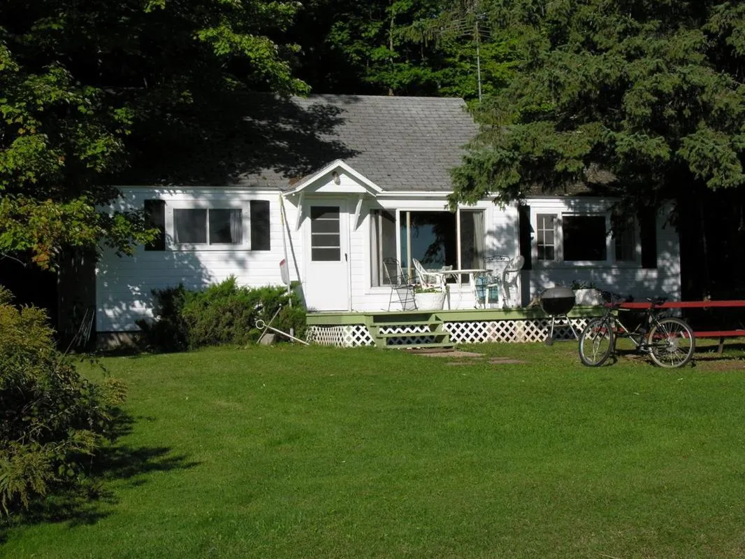 Bedroom in Bodin's Resort