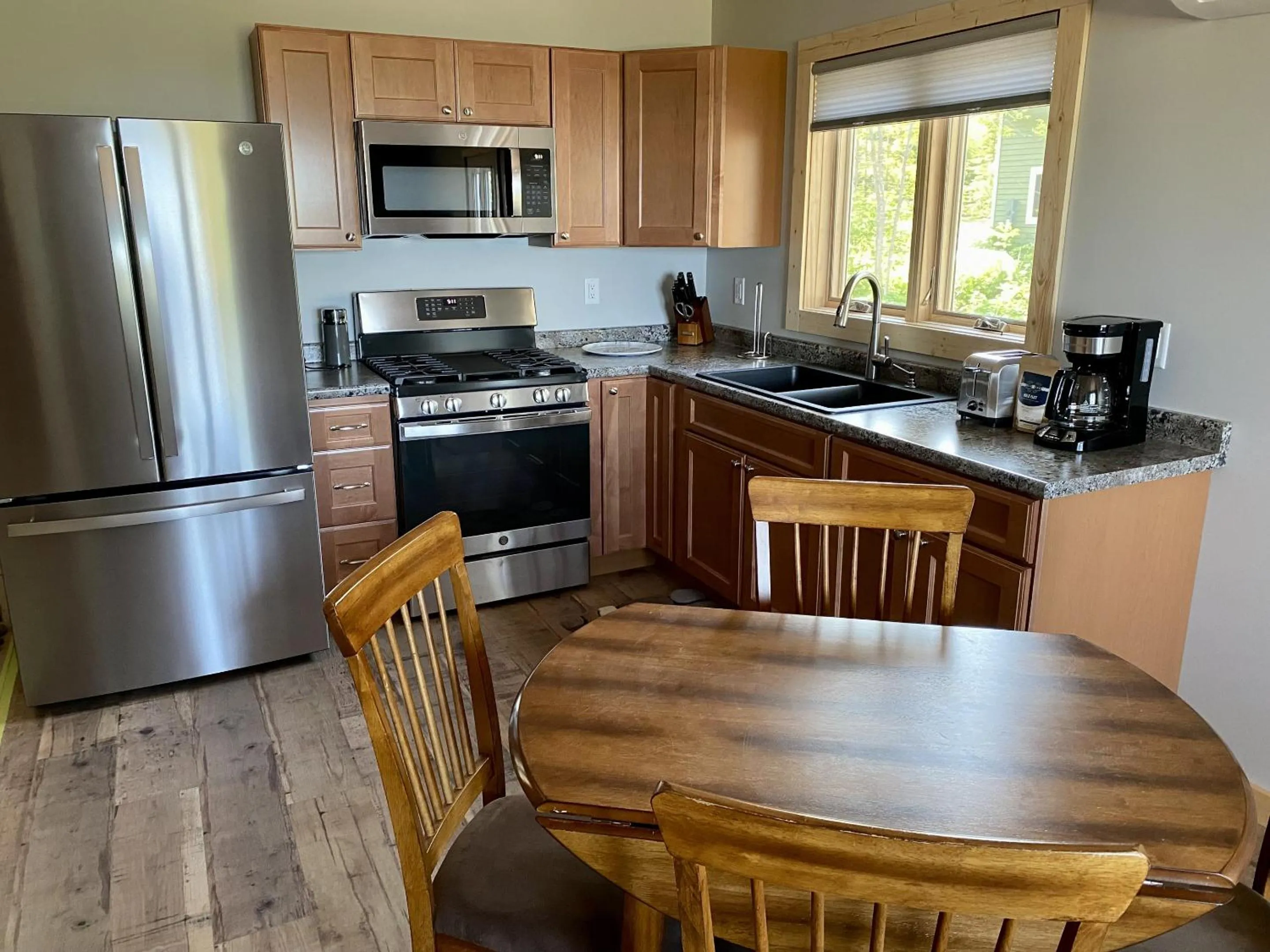 Kitchen or kitchenette in Bodin's Resort