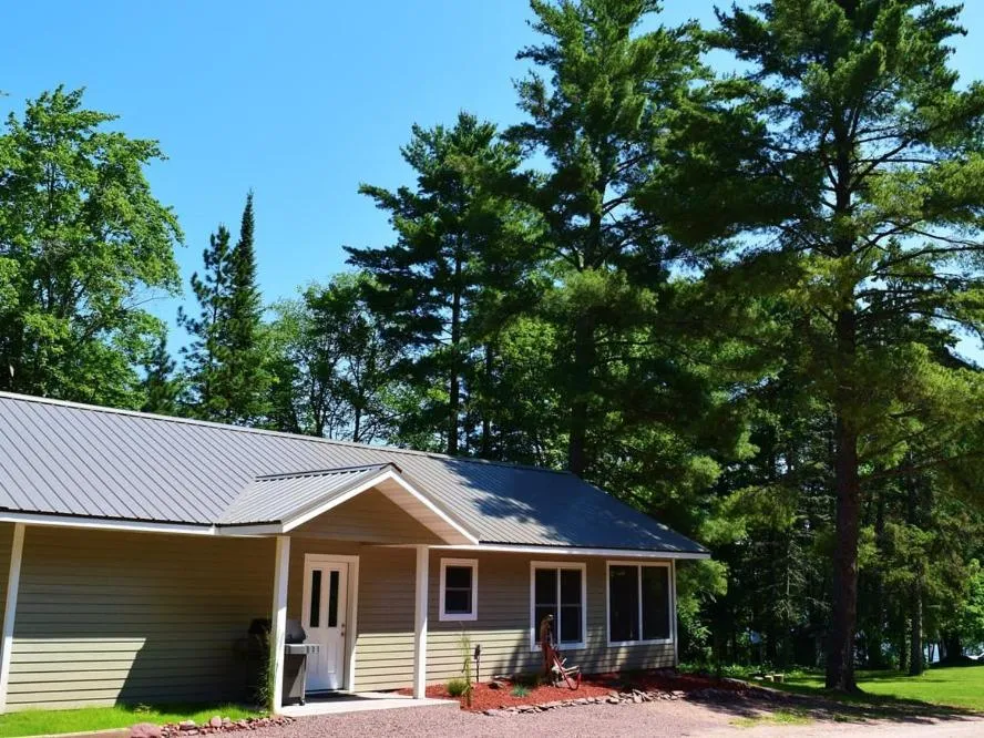 Property building in Bodin's Resort