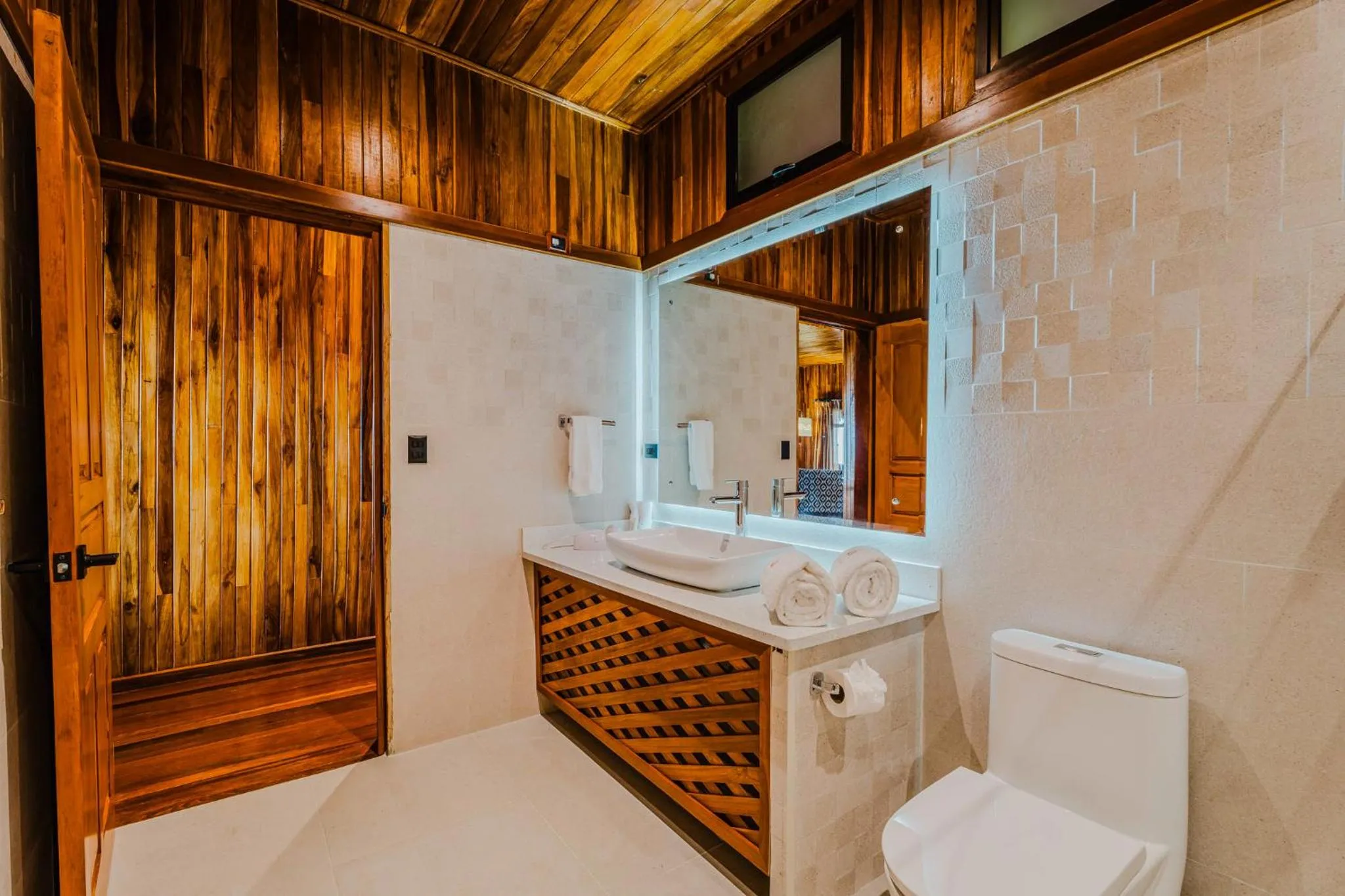 Bathroom in Hotel Heliconia - Monteverde