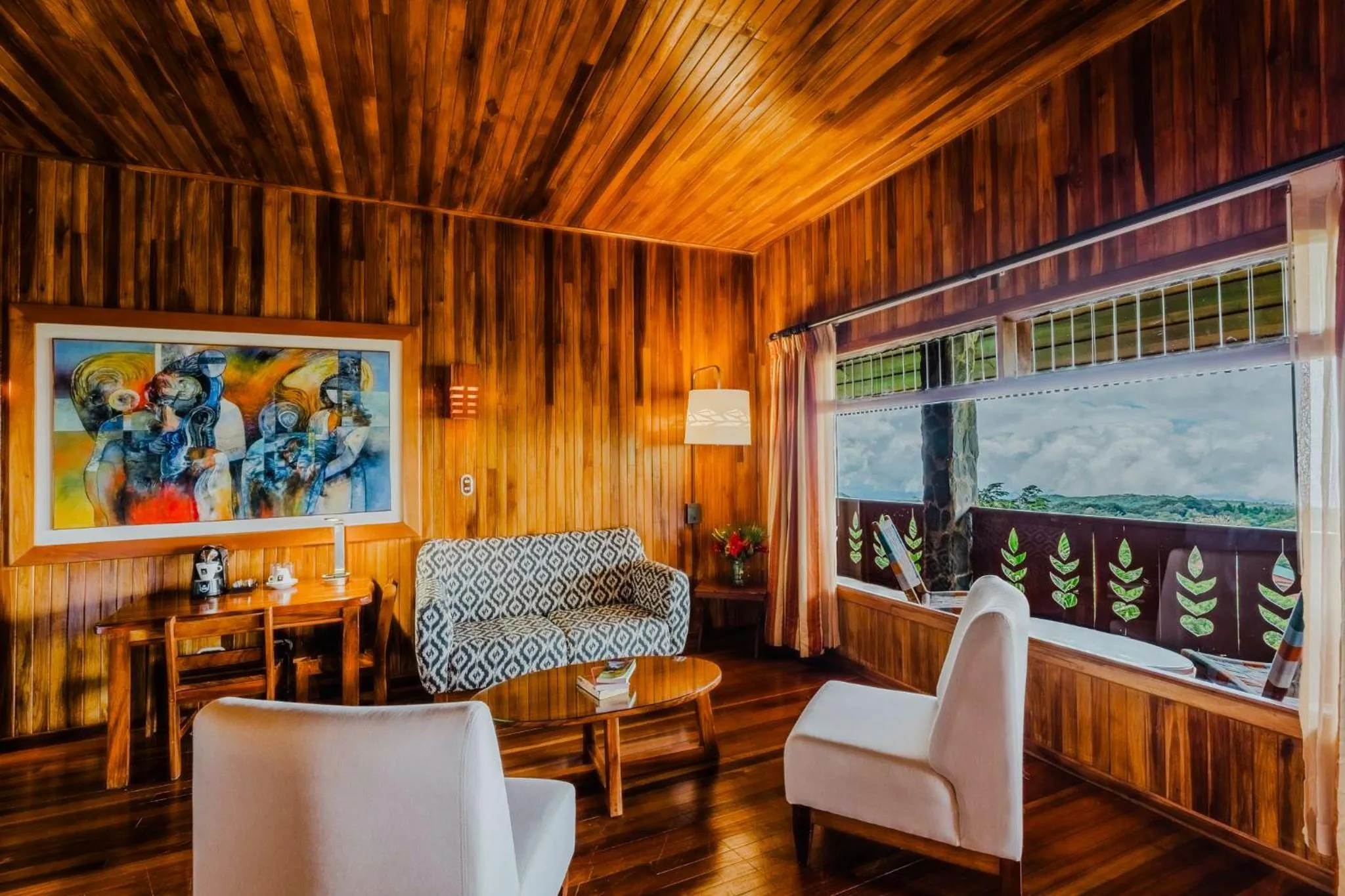 Photo of the whole room in Hotel Heliconia - Monteverde
